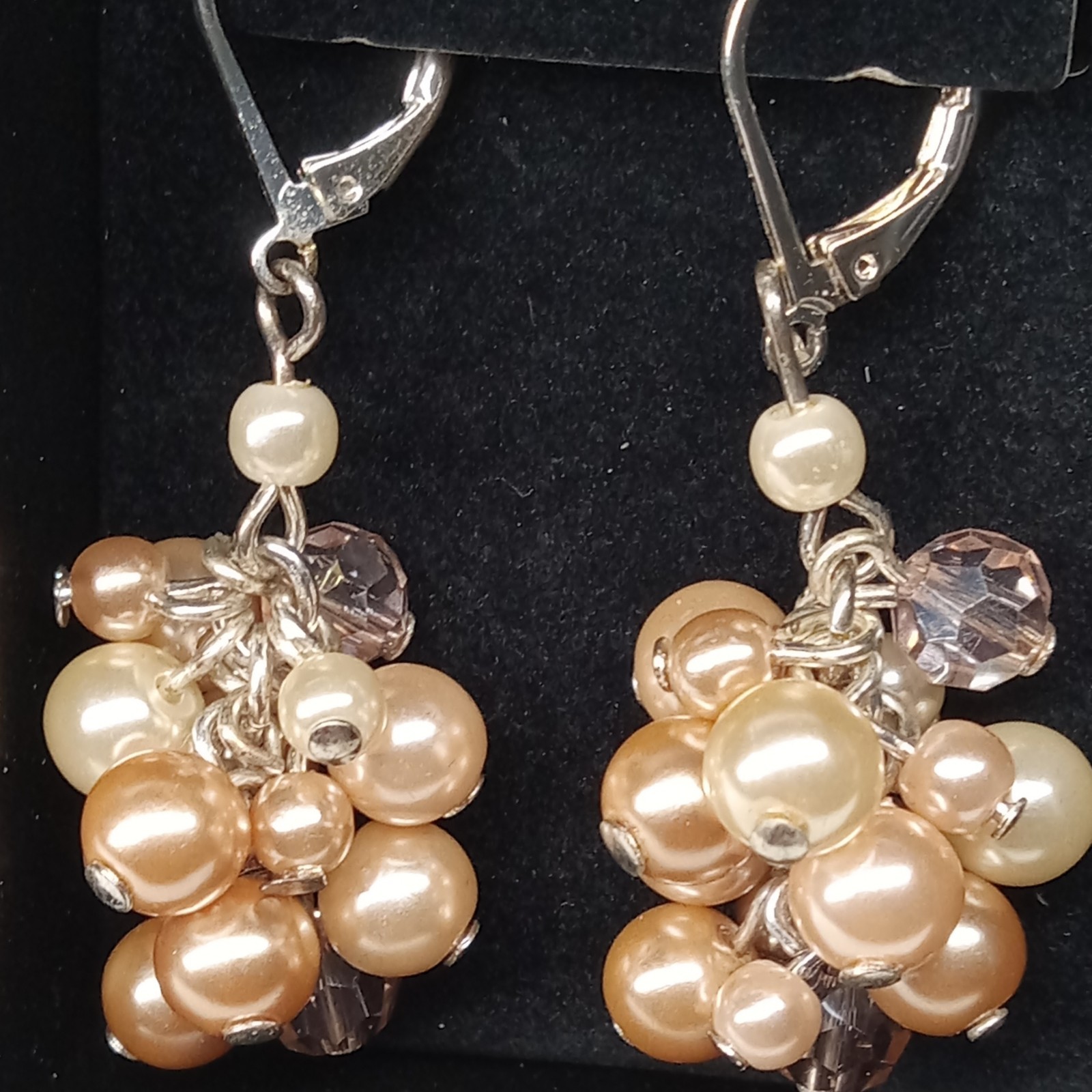ROSE PEARLESQUE: Statement Necklace , Bracelet Multirang AND Cluster Earrings