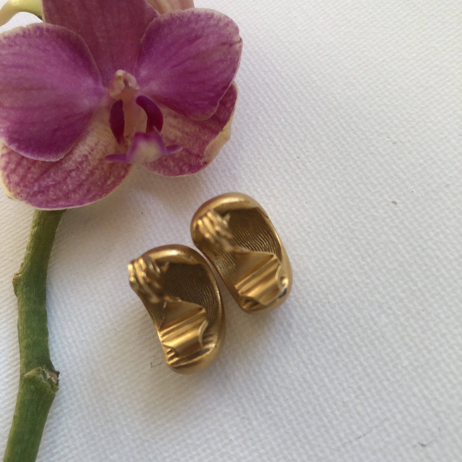Vintage Monet Matte Gold-tone Chunky Clip-on Hoop Earrings.