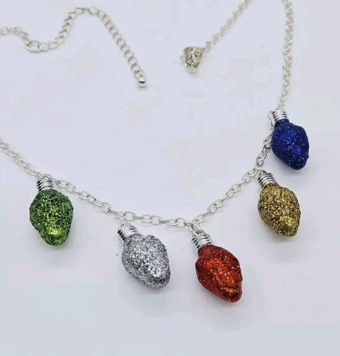 Christmas Necklace String of Light Bulbs Glitter Bulbs Silver tone Vintage 21 in
