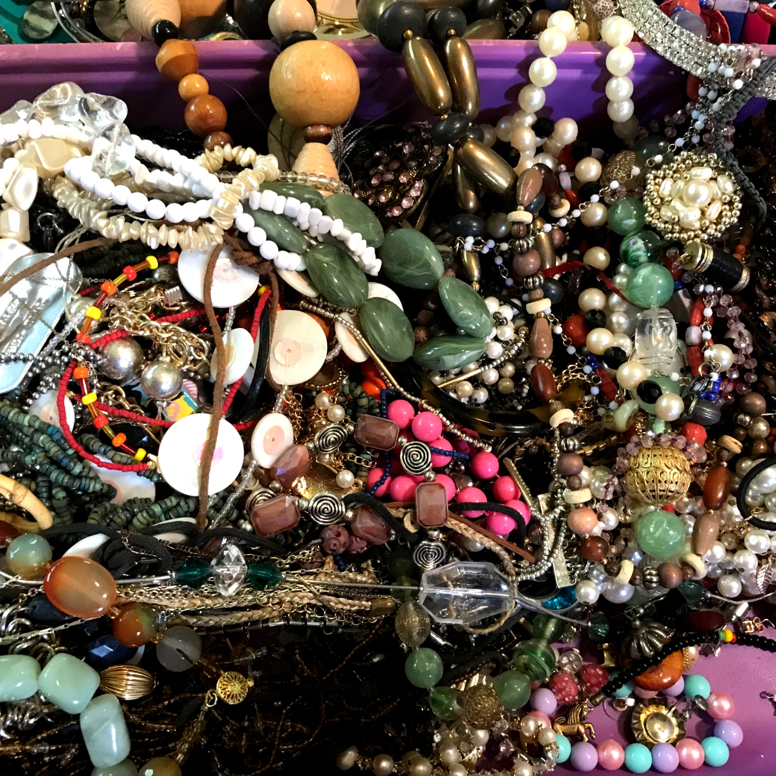 1/2 lb Mixed Vintage-Now ESTATE Jewelry lot ALL WEARABLE, NO JUNK, PAIRED 🌺