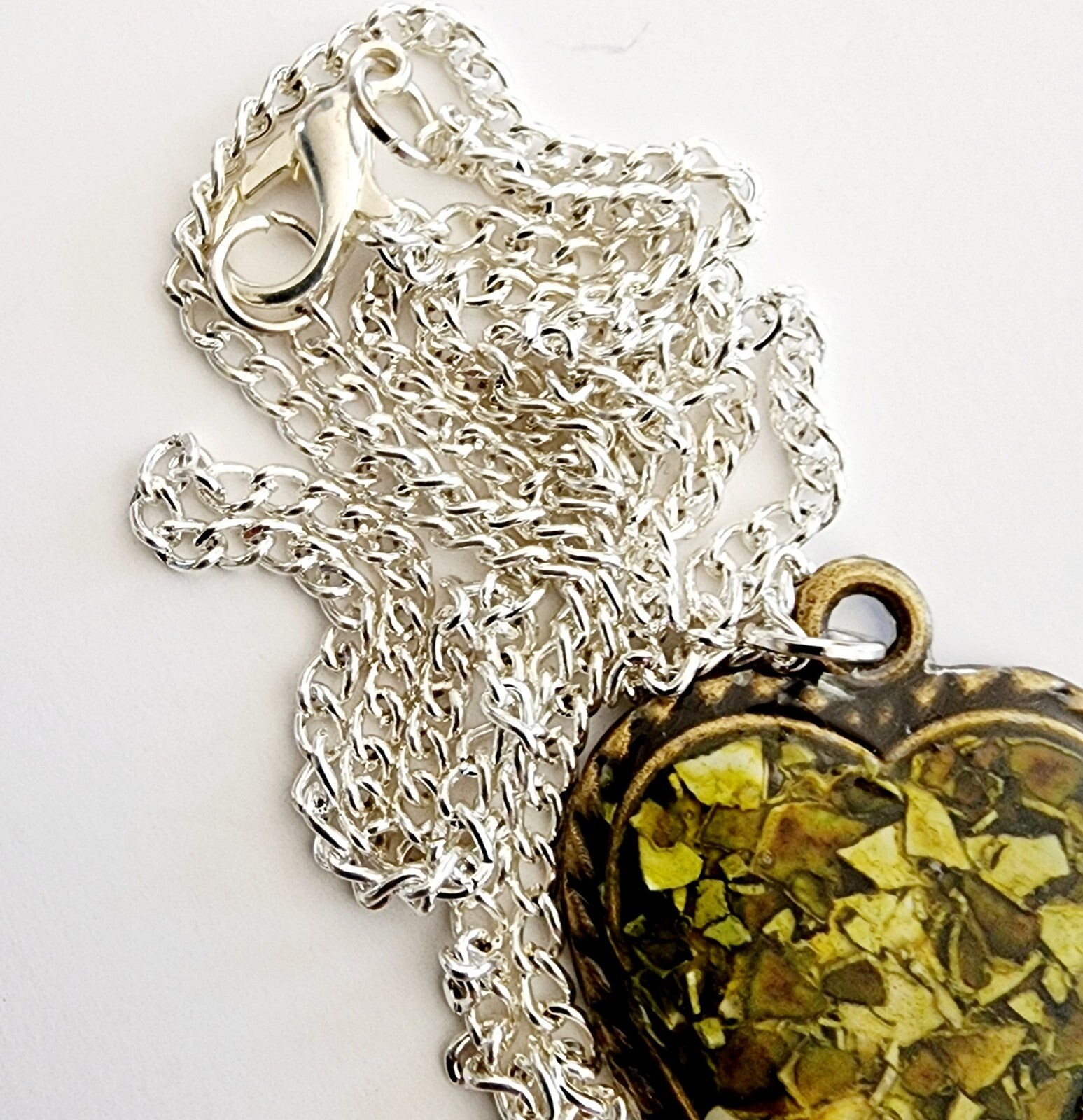 Vintage Heart Inlay Necklace Acrylic/Resin Handmade Jewelry Maine B67