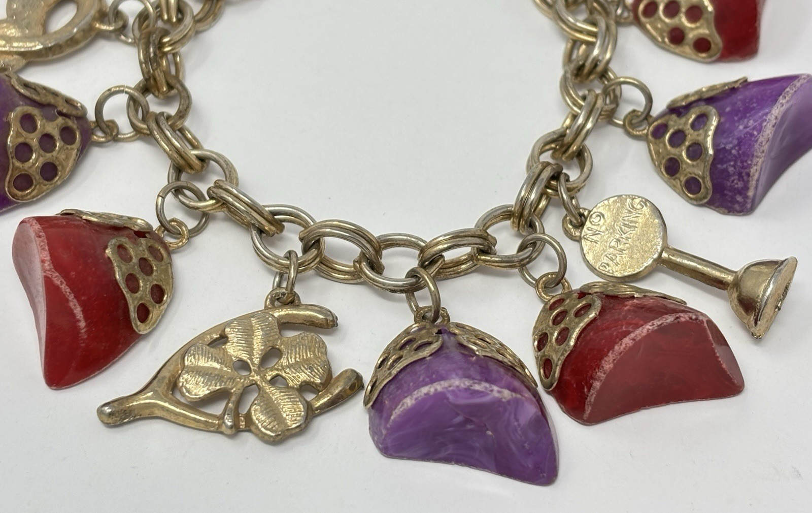 Vintage 60’s Chunky Charm Bracelet Lucky Horse Shoe Racing Purple Red Lucite