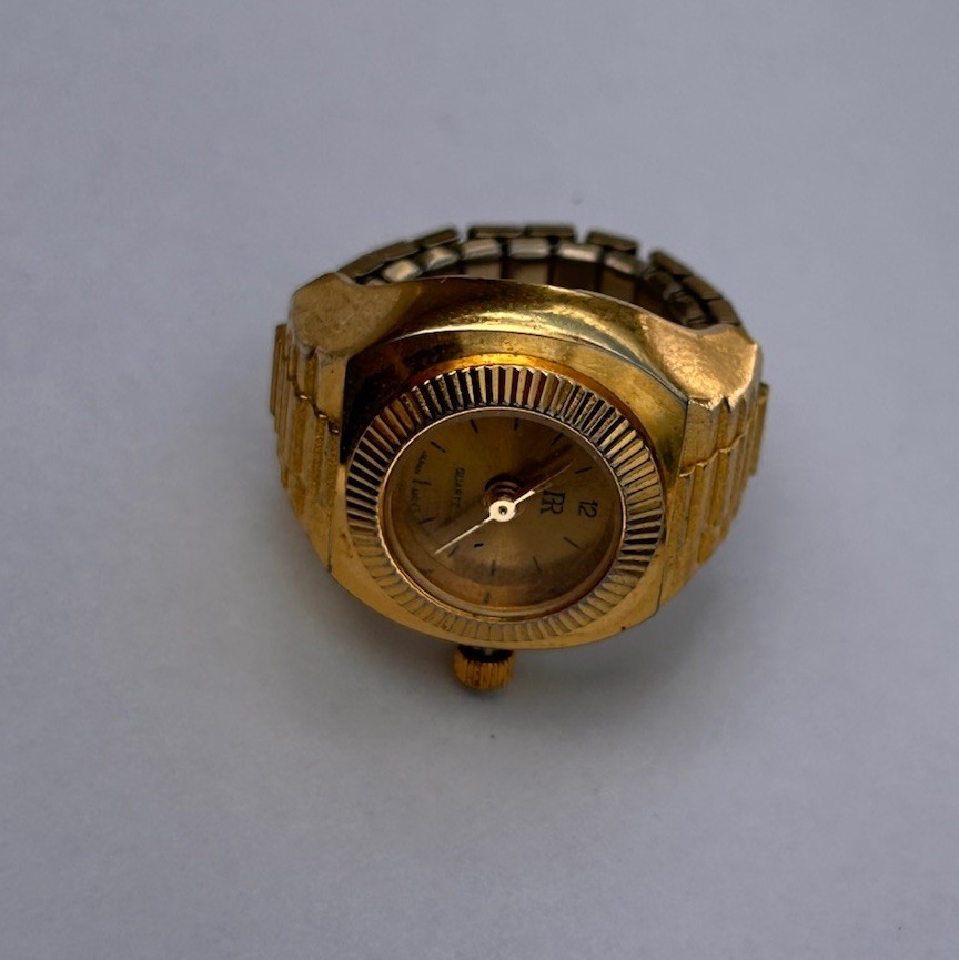 Vtg Rochelle Bonetto Ring Watch Gold Tone Expansion Band Japan Quartz RUNNING