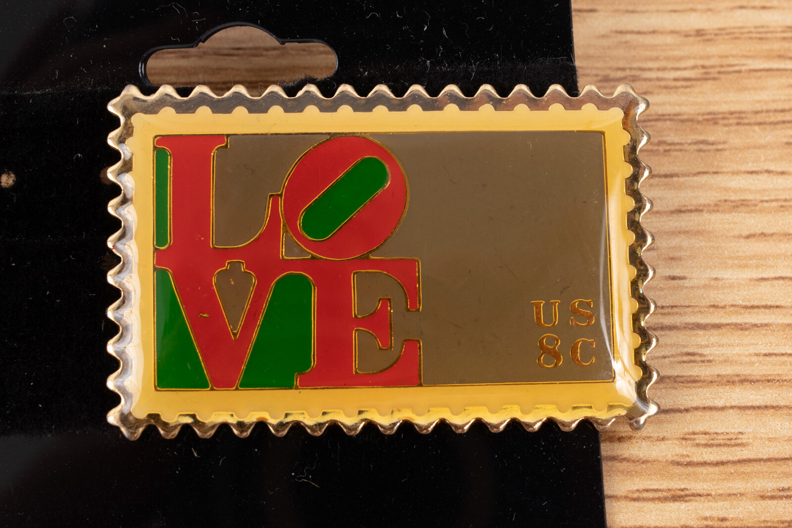 Love Stamp US 8 Cents Metal Lapel Pin