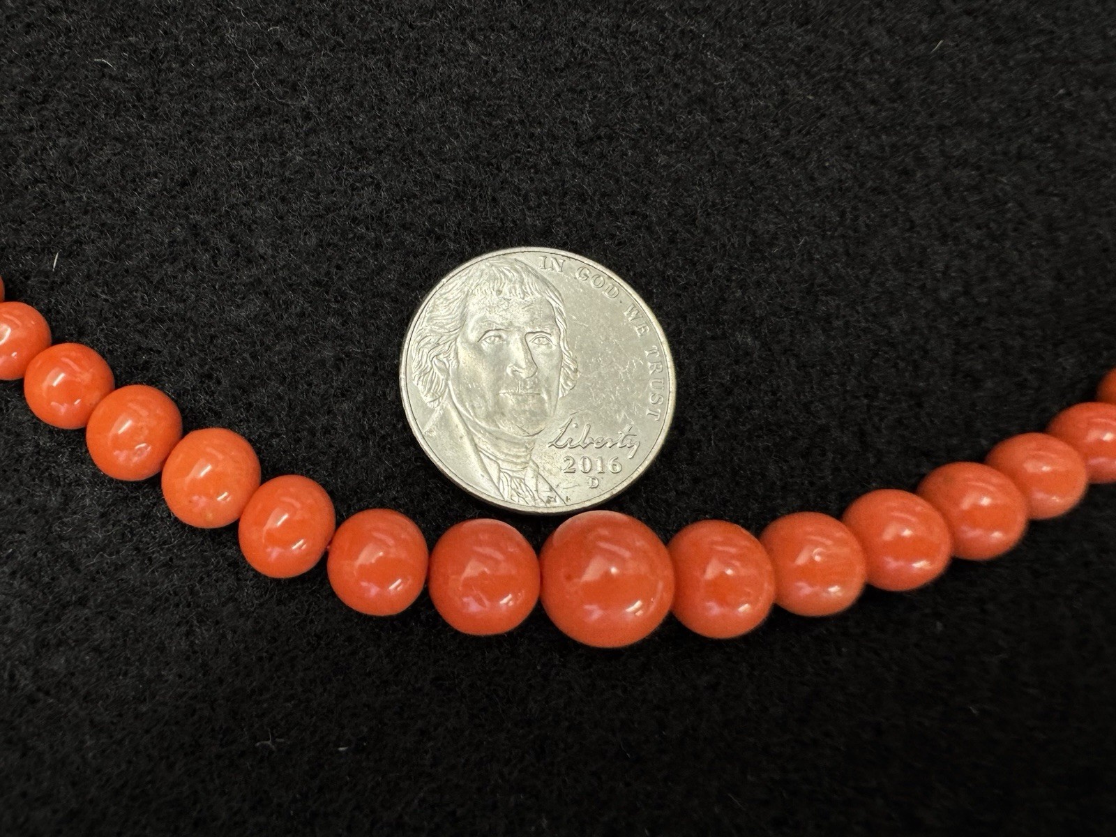 Vintage Vermeil Claps And Natural AAA Salmon Coral Graduated beads necklace 20in