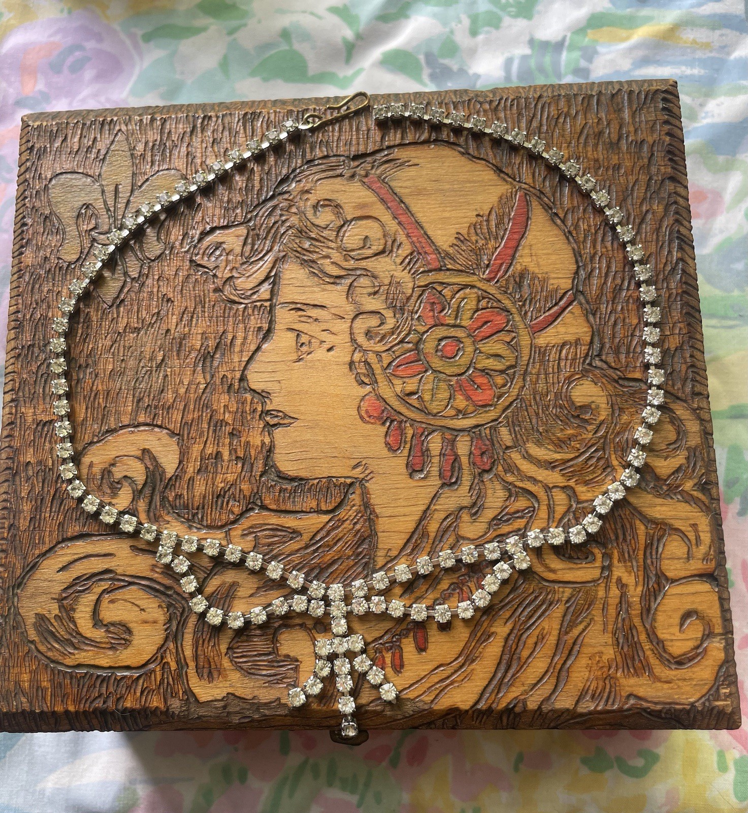 Vintage Rhinestone Necklace With Hook Clasp Mid Century Glam 15.5 Inches