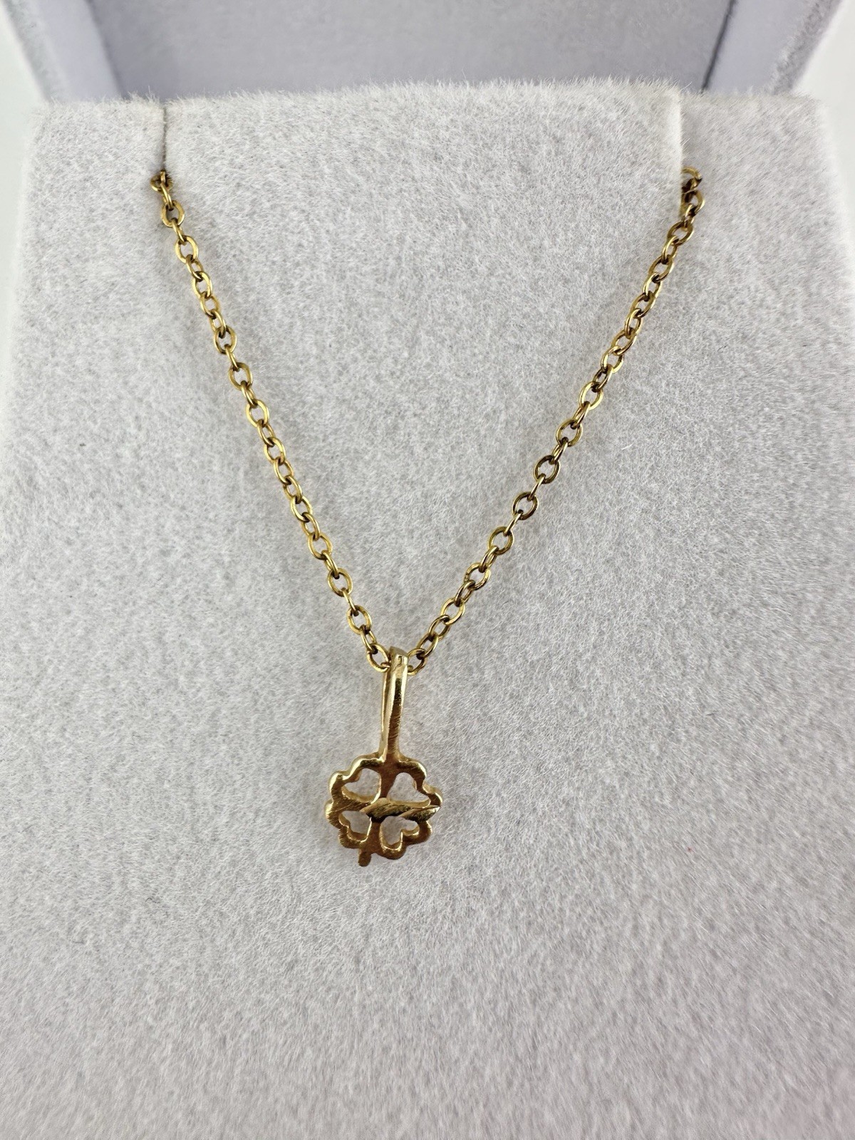 VTG 14k Yellow Gold Solid 4 Leaf Clover Heart Charm Pendant Signed Tiny Read