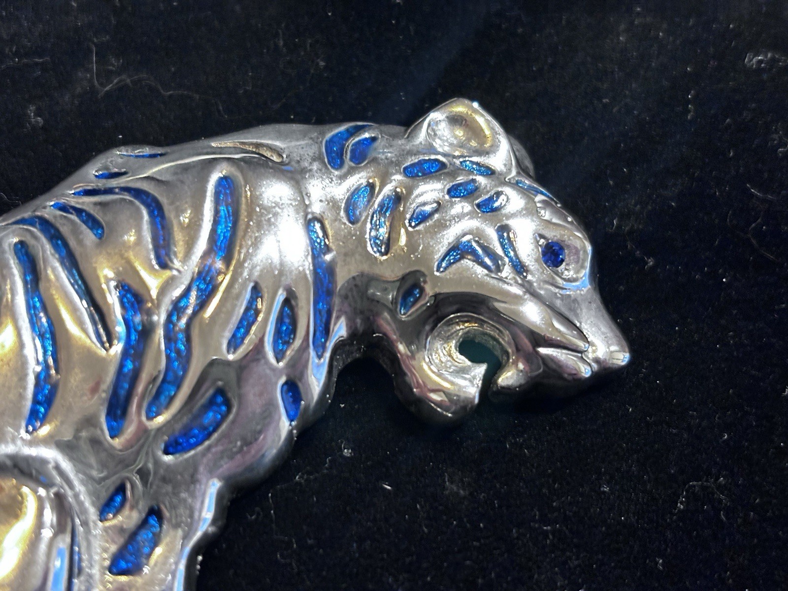 Vintage Silver Tiger Brooch