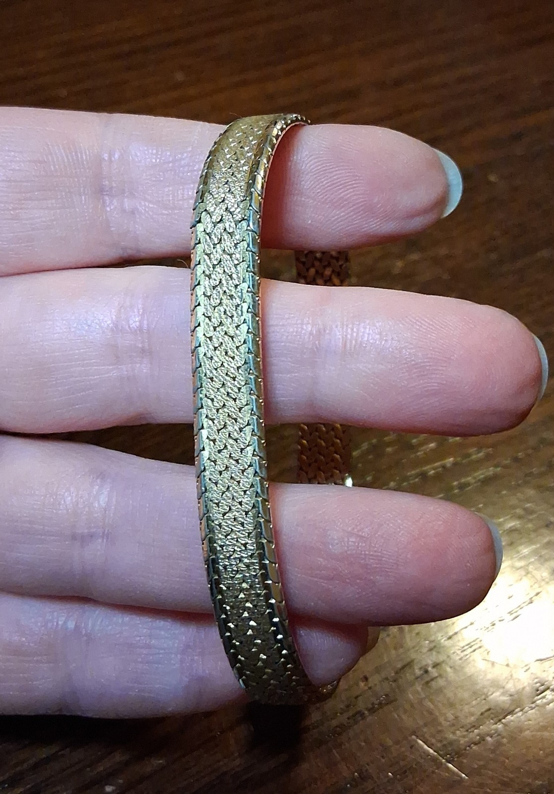 Vintage Napier Goldtone Textured Chain Mesh Bracelet Some Wear See Pics/Descrip