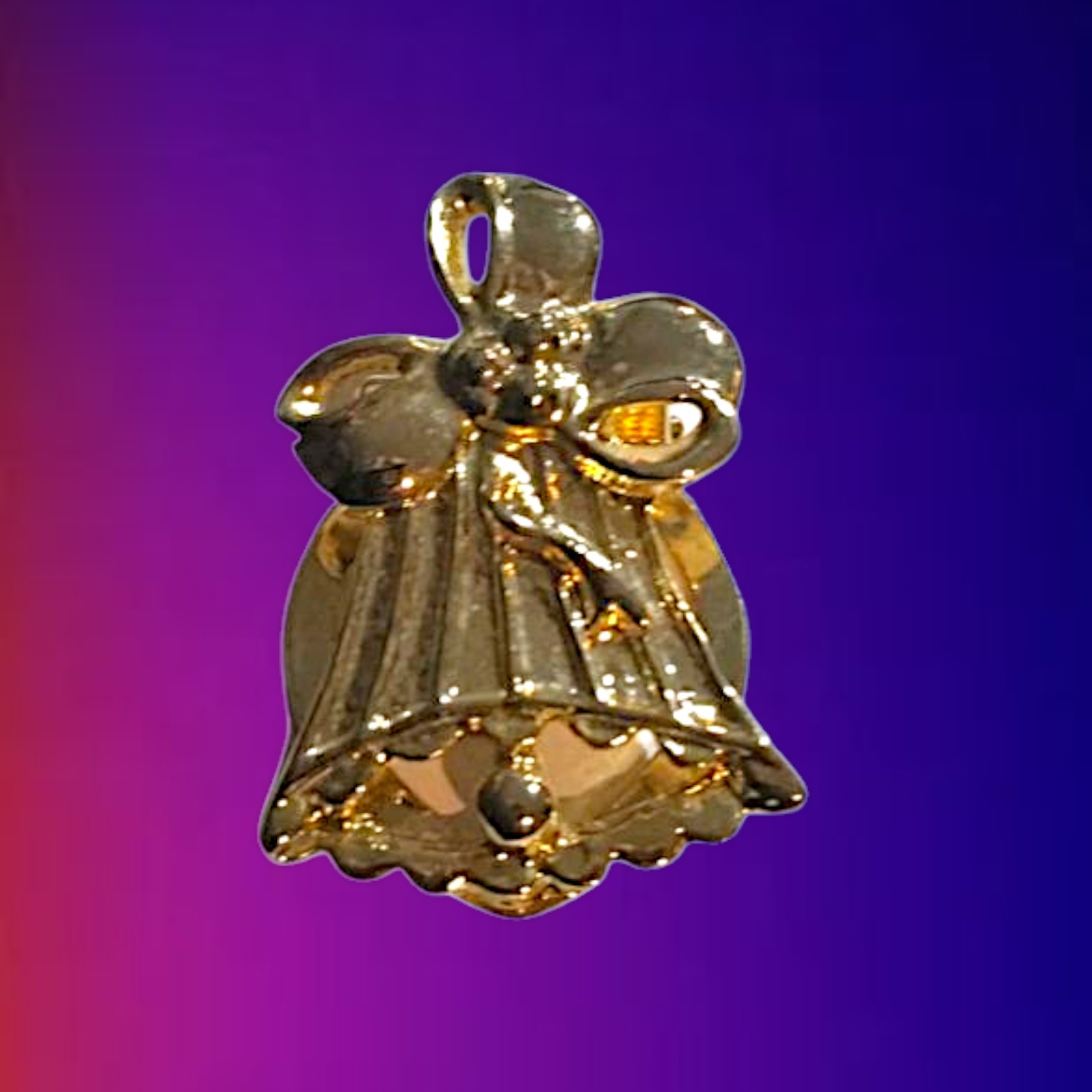 Brooch Clip pin Bell none tarnishing gold color statement piece Christmas Bell