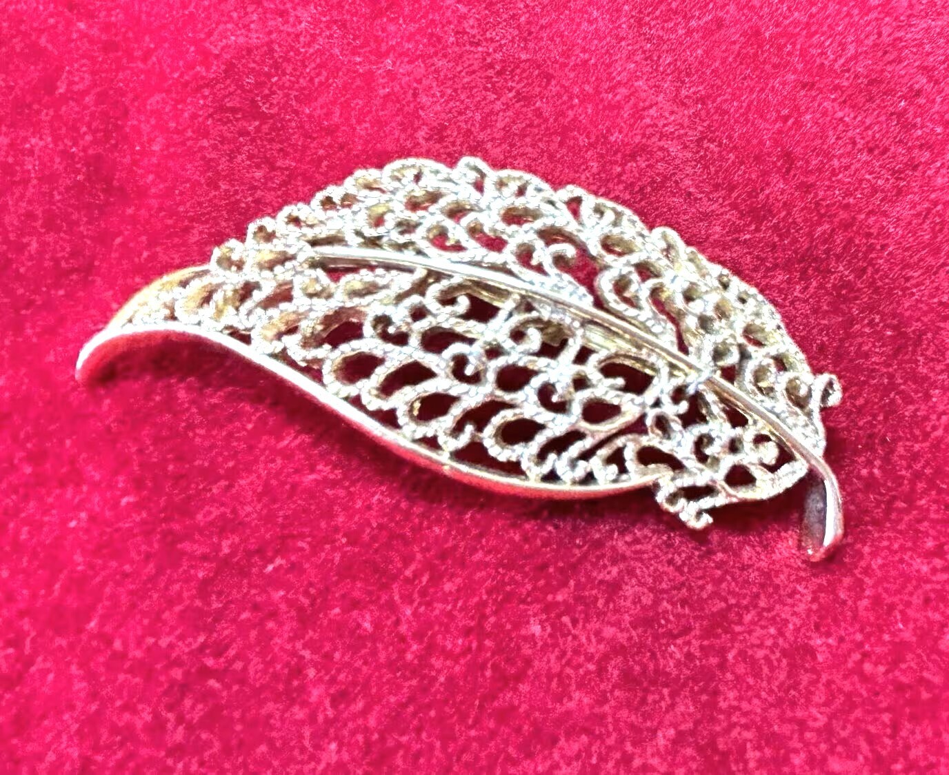 Vintage Big, Dramatic Filigree pin. Pin size-3″ x 1 1/4″. Good for any Occasion!