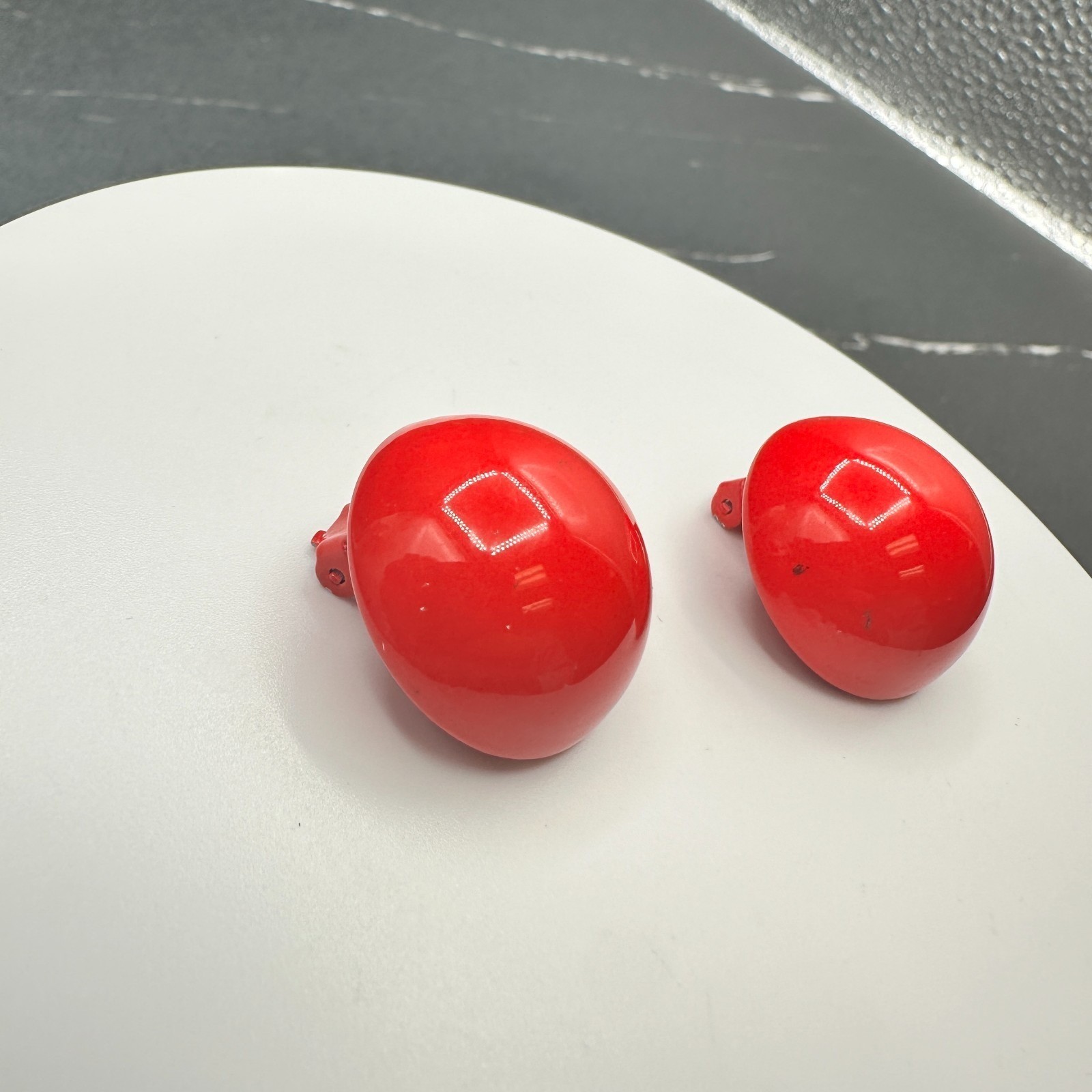 Vintage 90s Red Dome Earrings Boho Retro Women’s Classic Fashion Jewelry