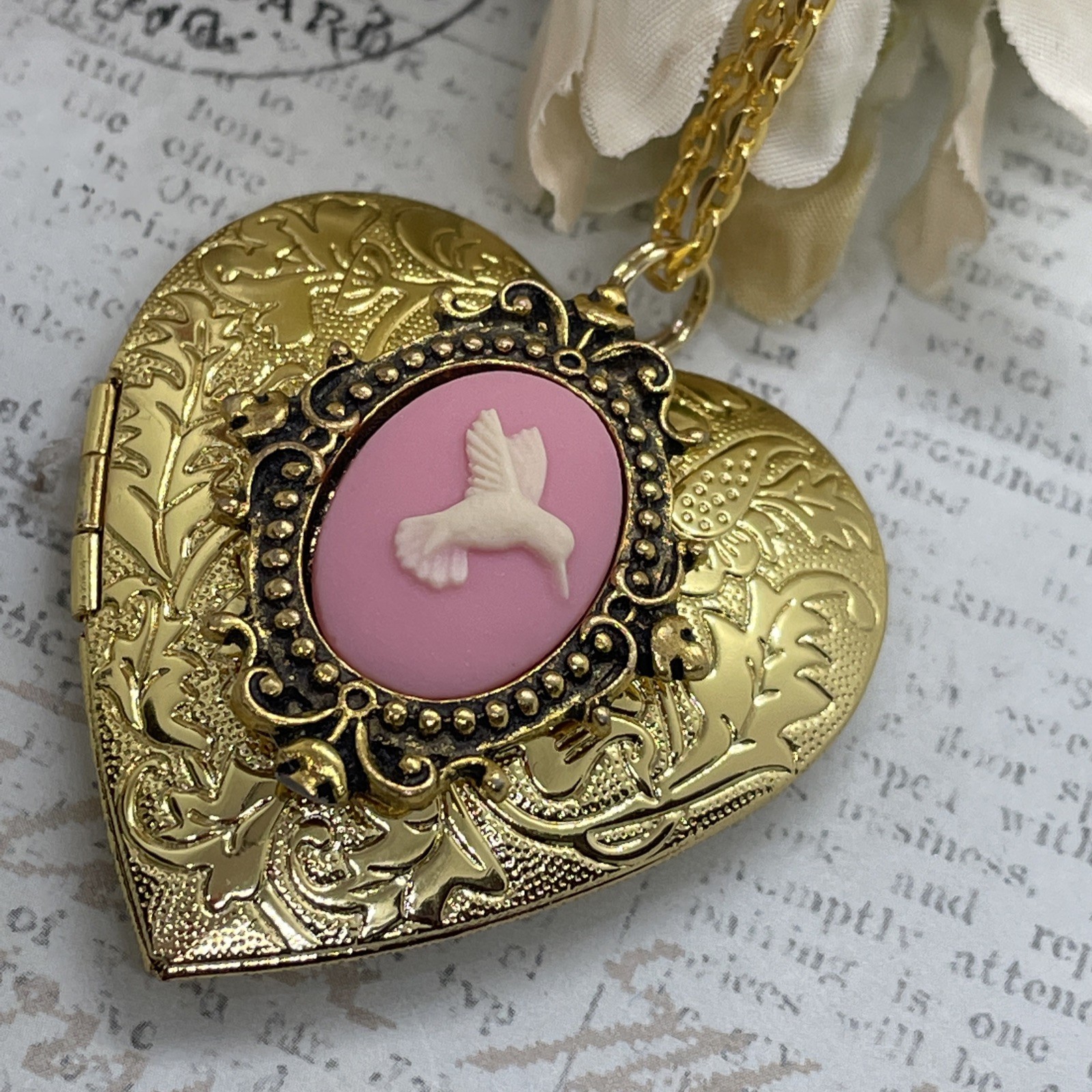 Gold Heart Locket Photo Pink Birthday Anniversary Wedding Hummingbird Necklace