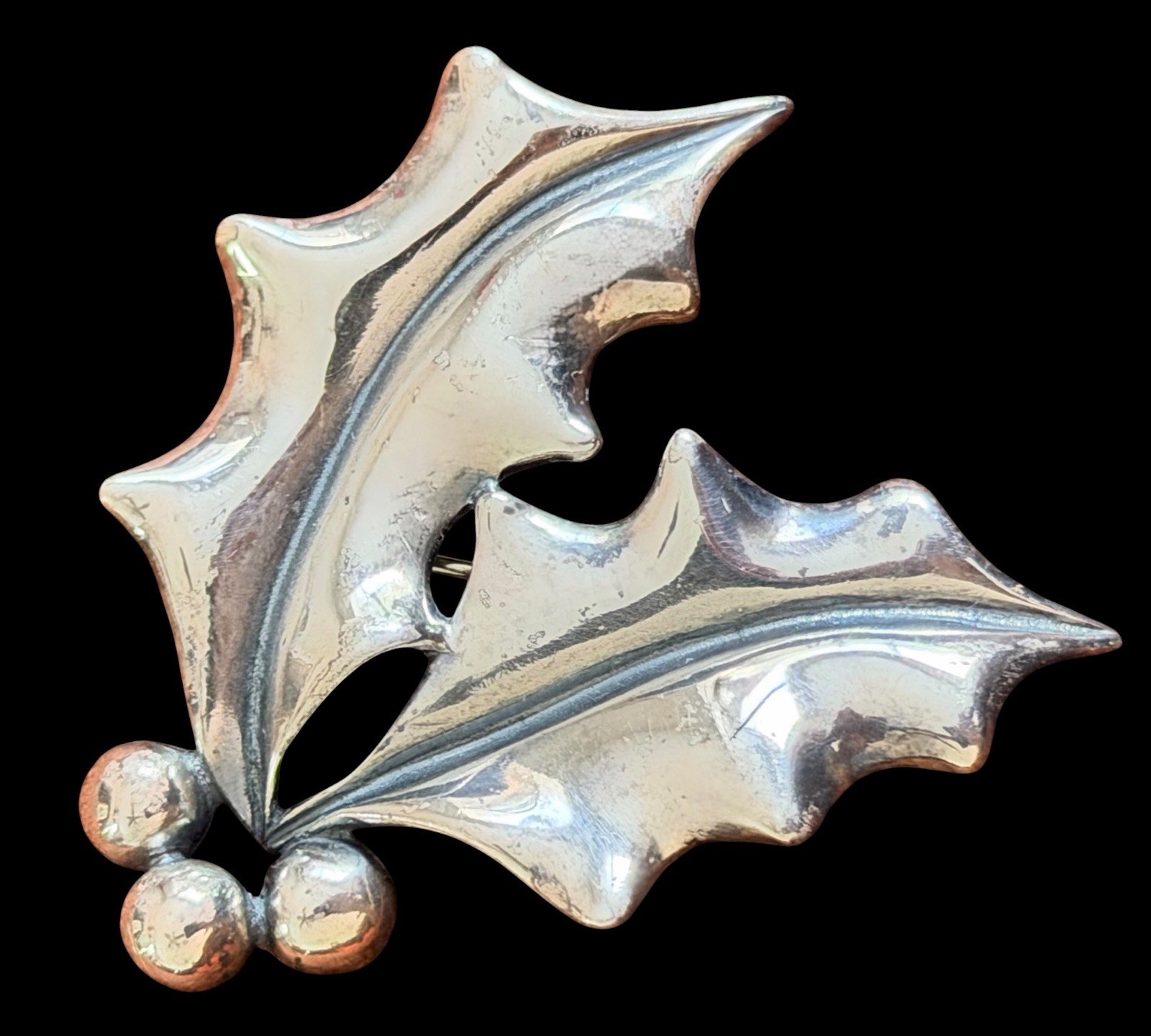 Vintage & Retired James Avery Sterling Holly Berries Leaves Brooch/Pin With Box
