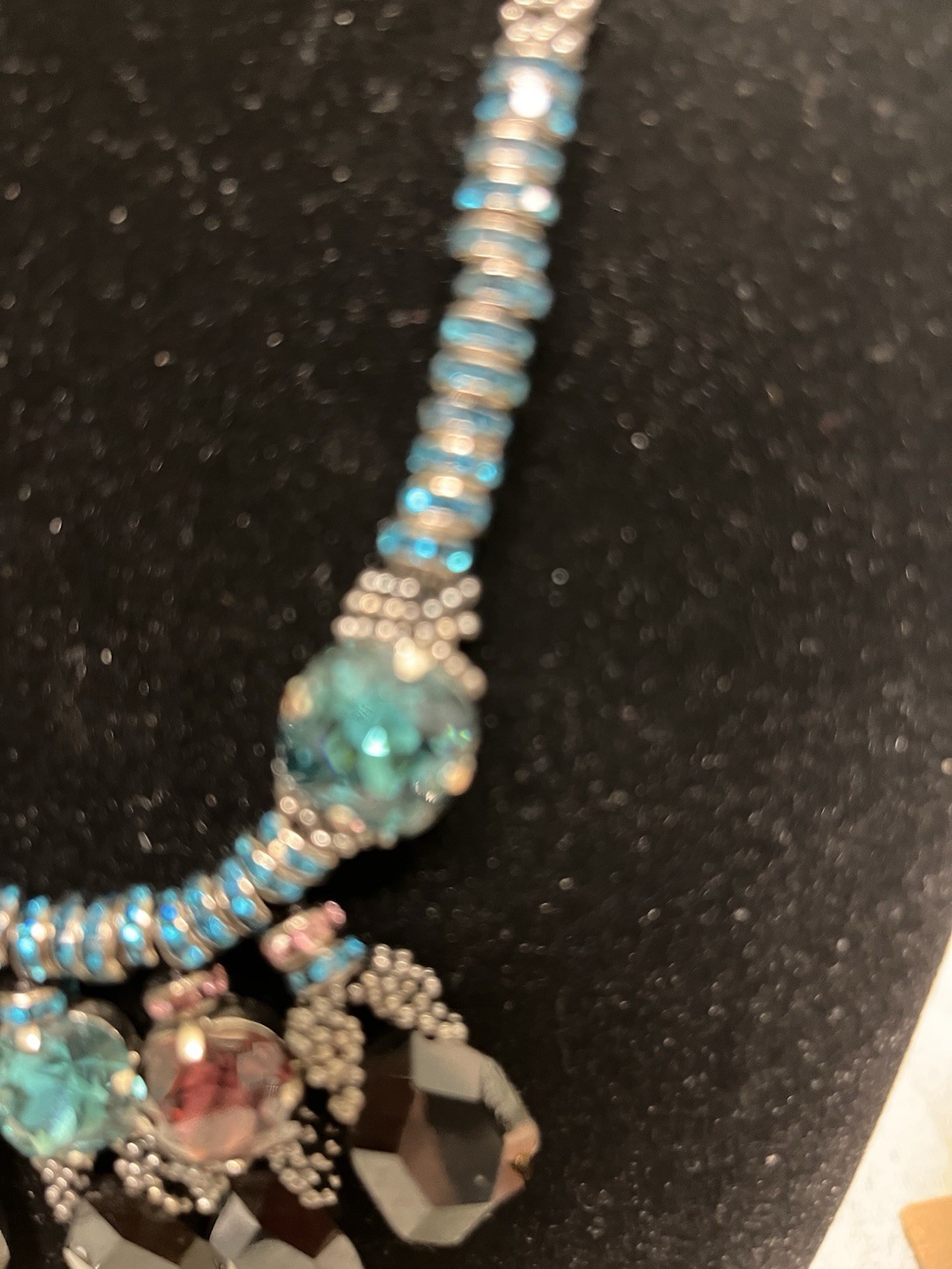Vintage Multicolor Faceted Glass Statement Pendant Necklace 17″
