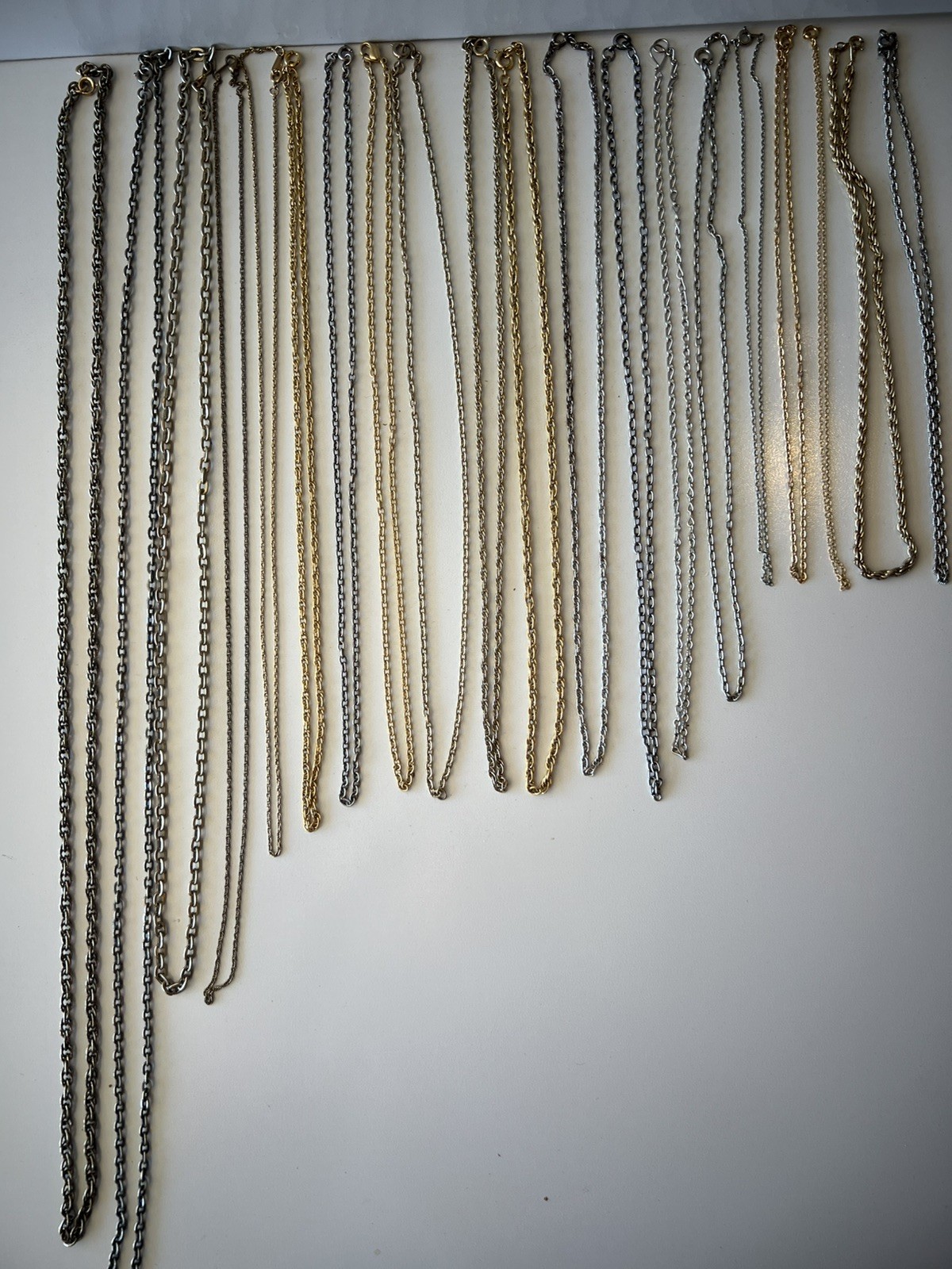 Lot of 20 Vintage and Modern Costume Jewelry Chains