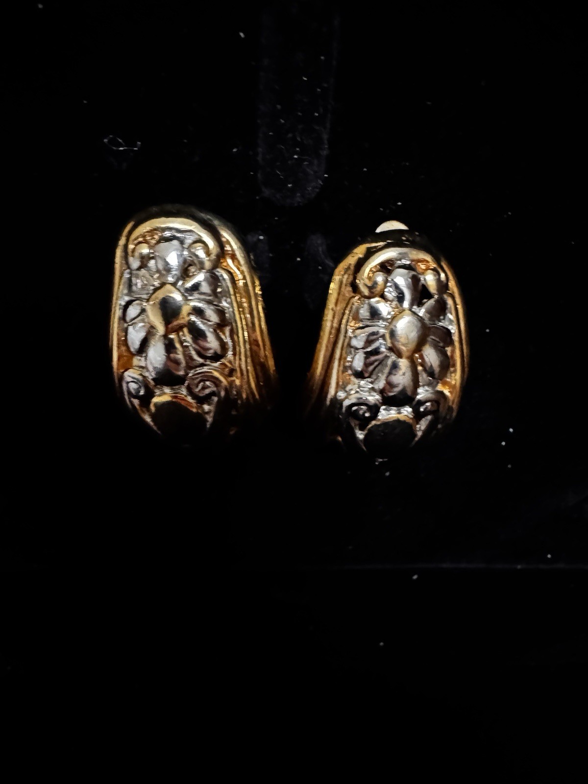 Vintage Gold-Tone Clip-On Earrings