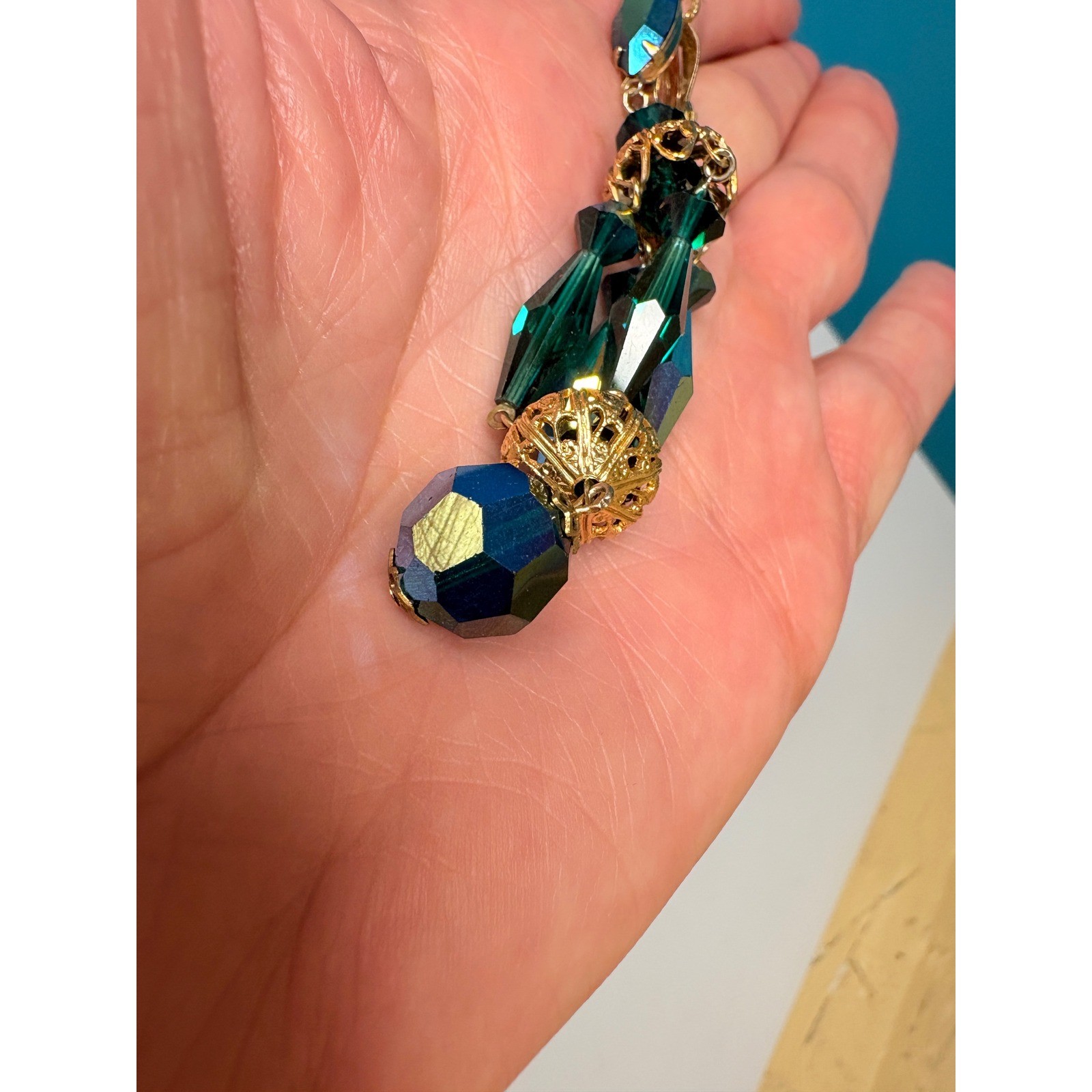 Vintage Emerald Green AB Crystal Dangle Clip On Earrings Gold Tone Filigree 3.5″