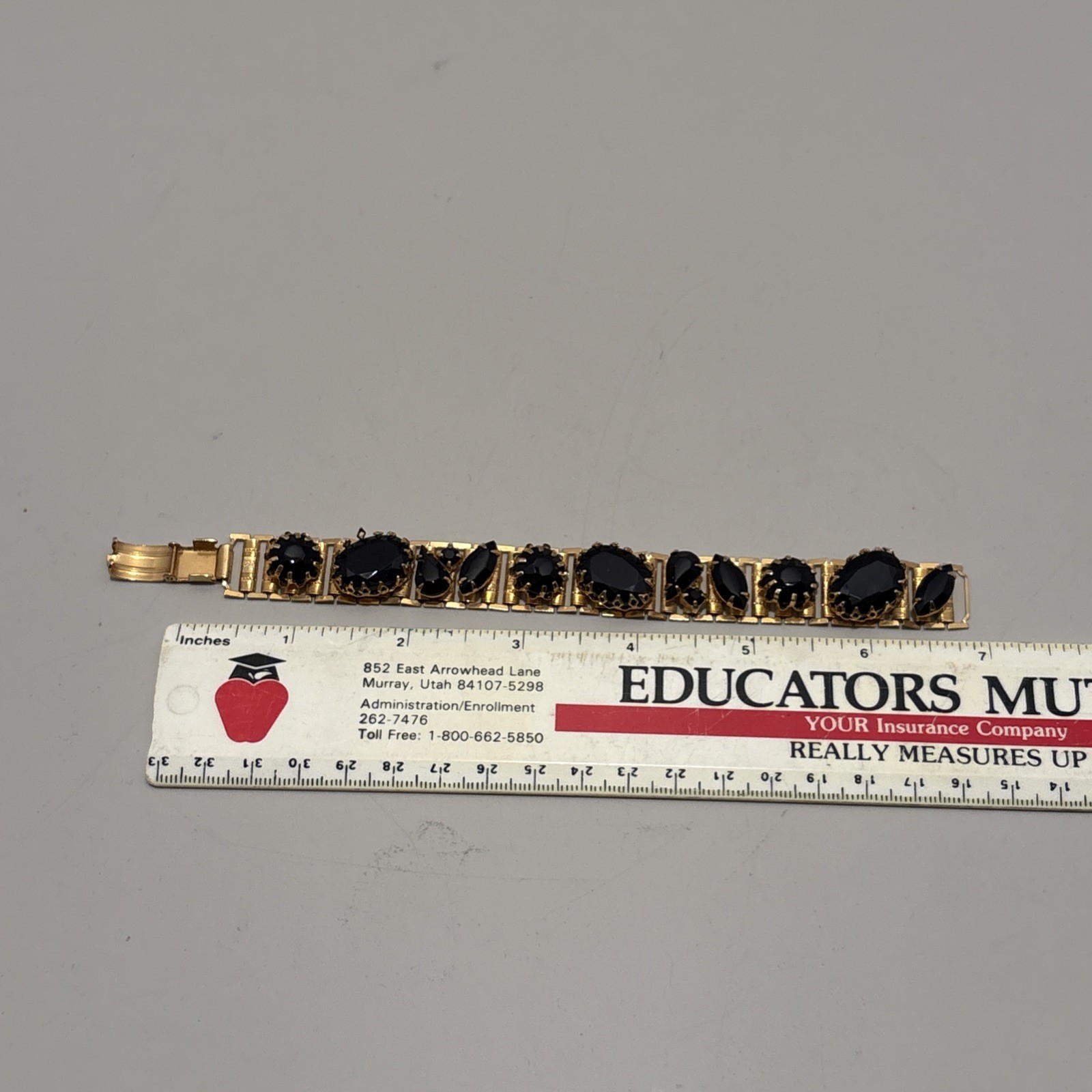 Vintage 1950’s Black Onyx Faceted Crystal Link Bracelet Fit a 6.5” Wrist. J-41