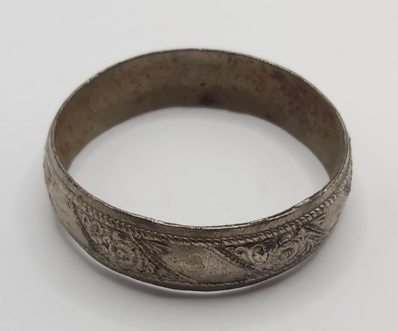 Vintage Moroccan Berber Bangle Bracelet Ethnic Tribal White Metal Carved Cuff