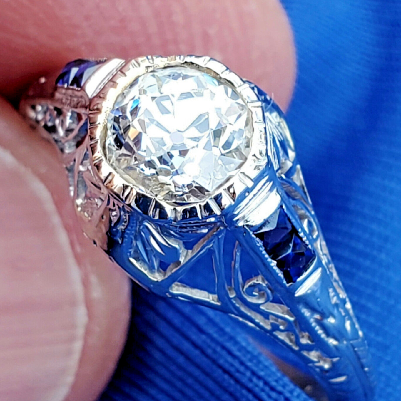 Original EARTH MINED DIAMOND Sapphire Deco Engagement Ring PLATINUM Solitaire 6