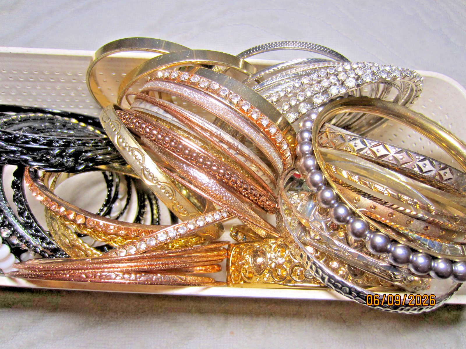Mixed Lot ALL Bracelets Vintage/Modern Bangles Gemstone Wrap Signed Rhinestones