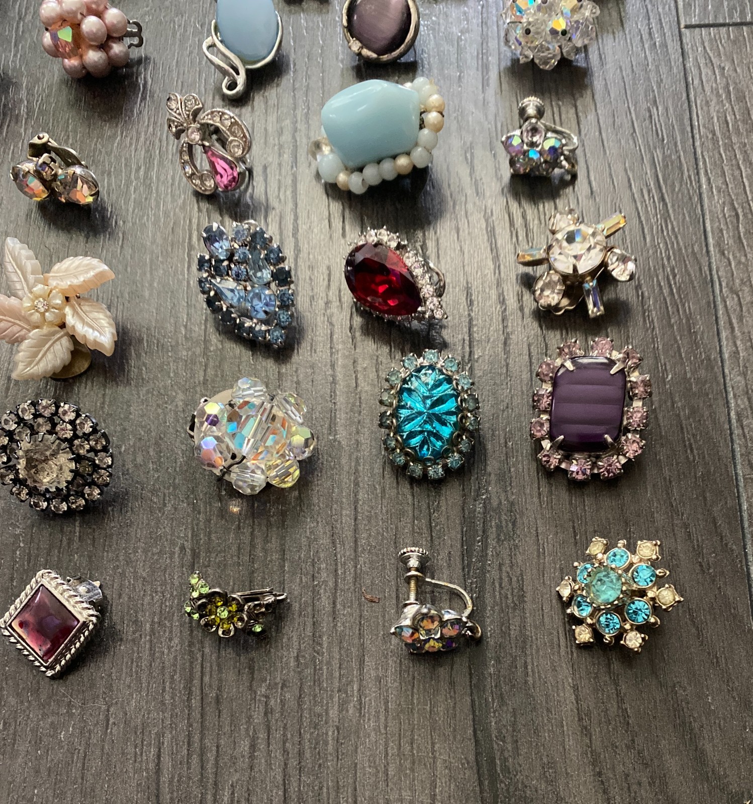 Lot of 39 Vintage Single Earrings Beaded-Rhinestone-Turquoise-Faux Pearl-Etc.