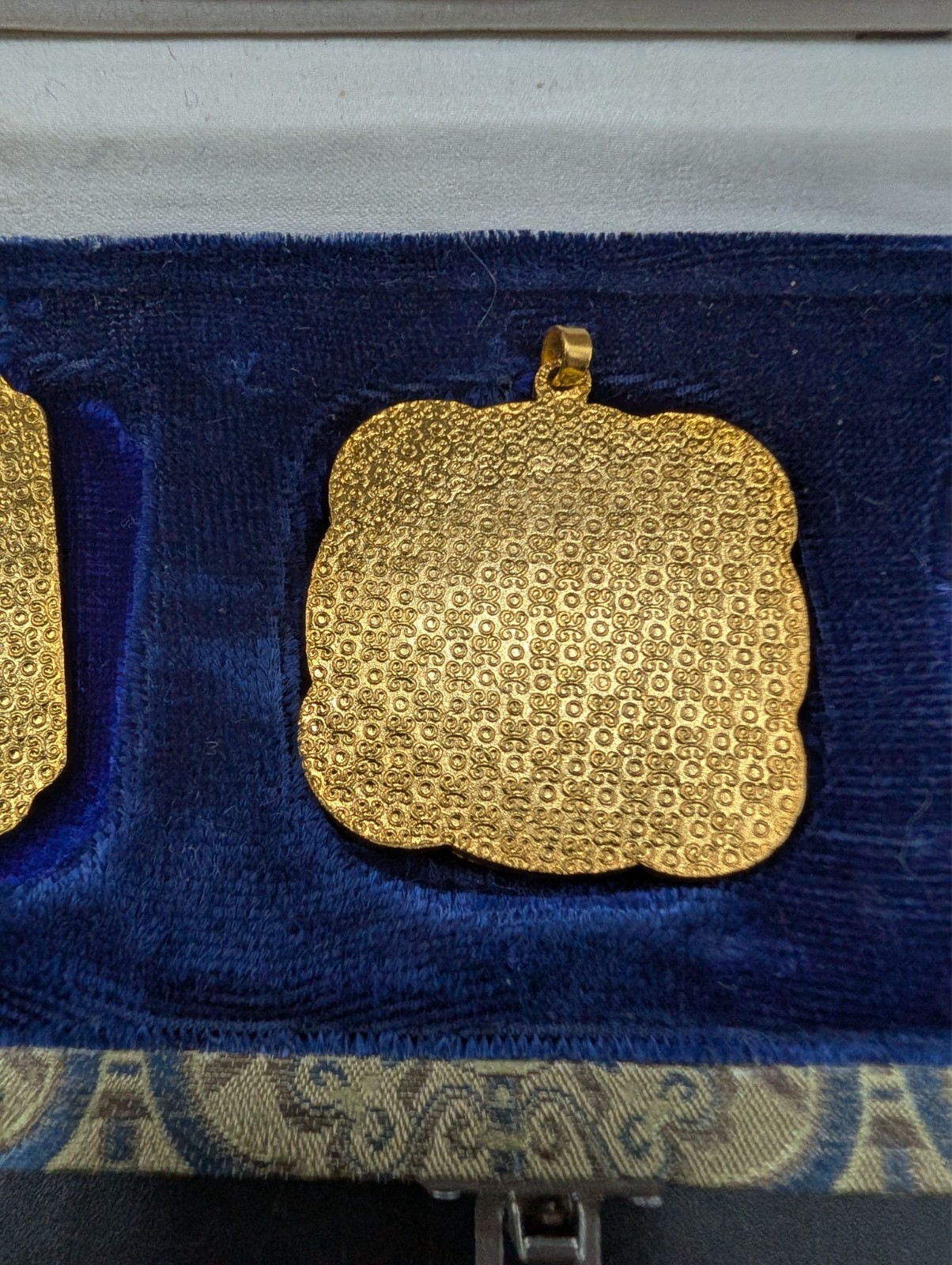 Vintage Cloisonne Pendants From Peking Jewelry With Original Box