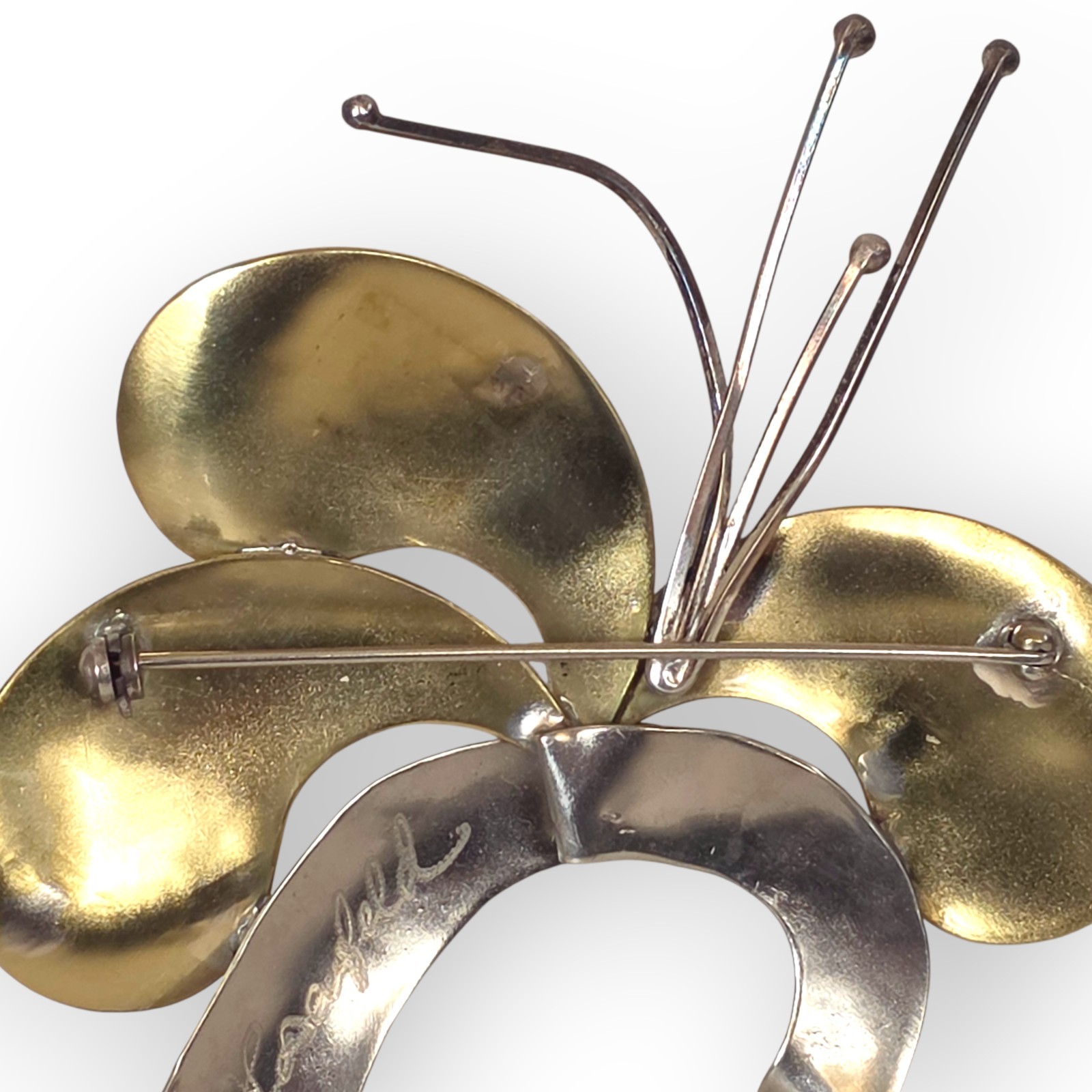VINTAGE RUTH ROSENFELD MIXED METALS MODERNIST BROOCH