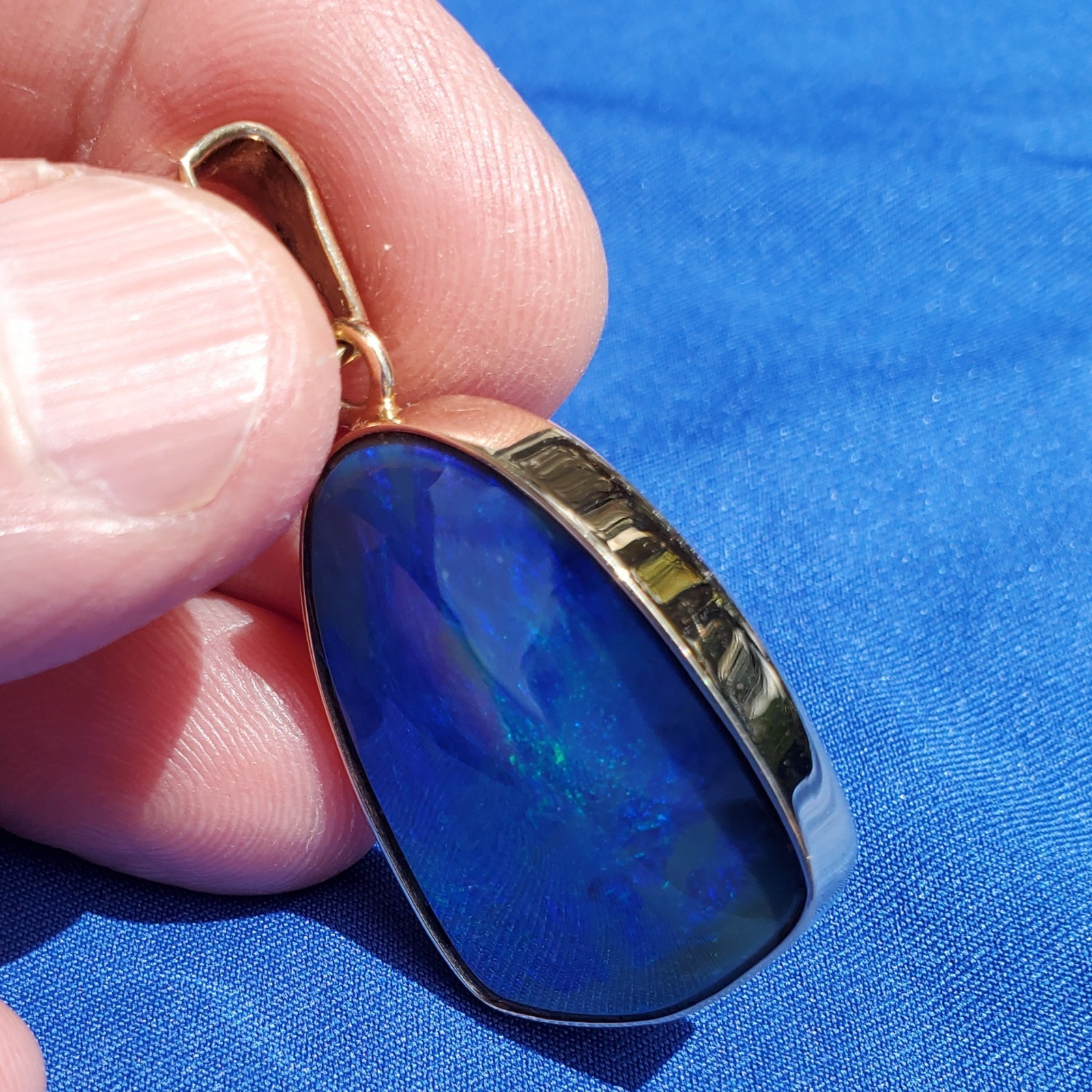 Original EARTH MINED Black Australian OPAL Bezel Set Pendant Deco SOLID 14K GOLD