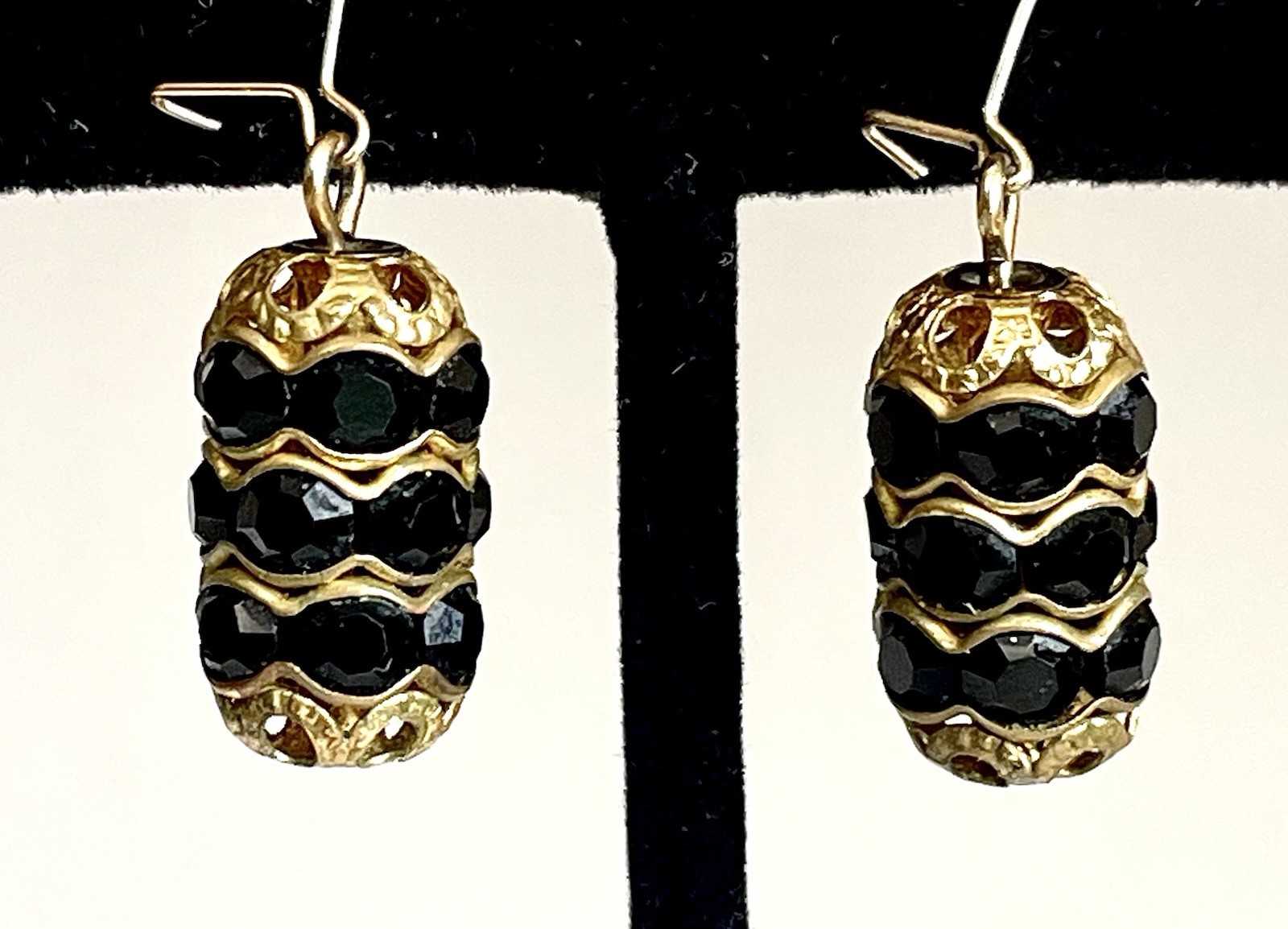 Vintage Black Glass Rhinestone Gold Tone Dangle Earrings Gothic Quiet Luxury EUC