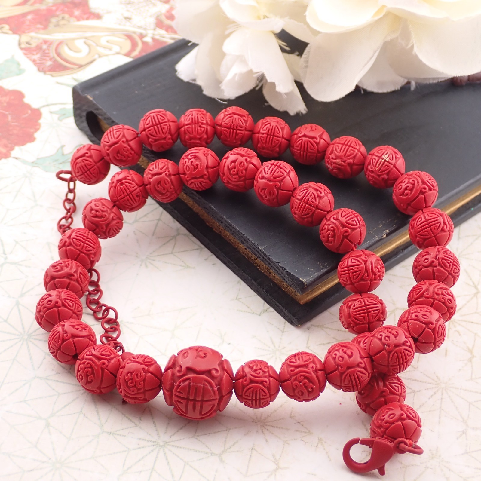 Vintage 1990’s Red Cinnabar Style Graduated Carved Bead 20″ Adjustable Necklace