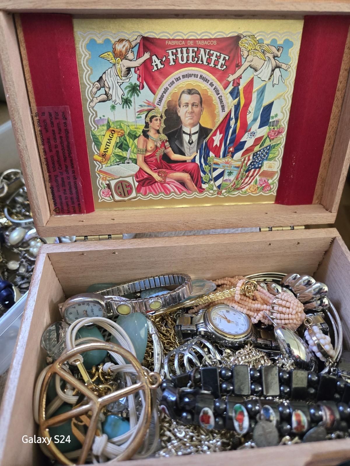 Mystery Jewelry Lot In A Vintage Cigar Box. VNG To Now.