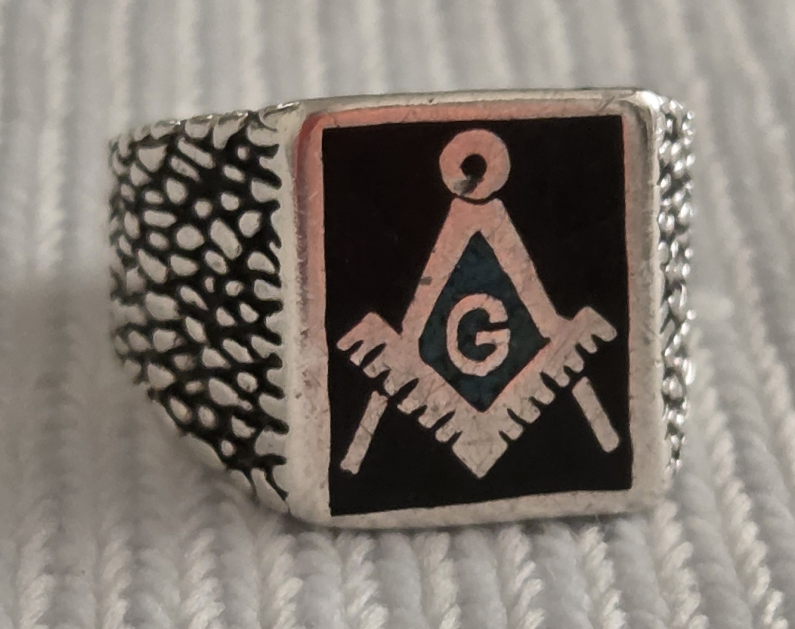 Vintage Freemason Men’s 9.25 Textured Sterling Ring Turquoise/ Enamel Size 11