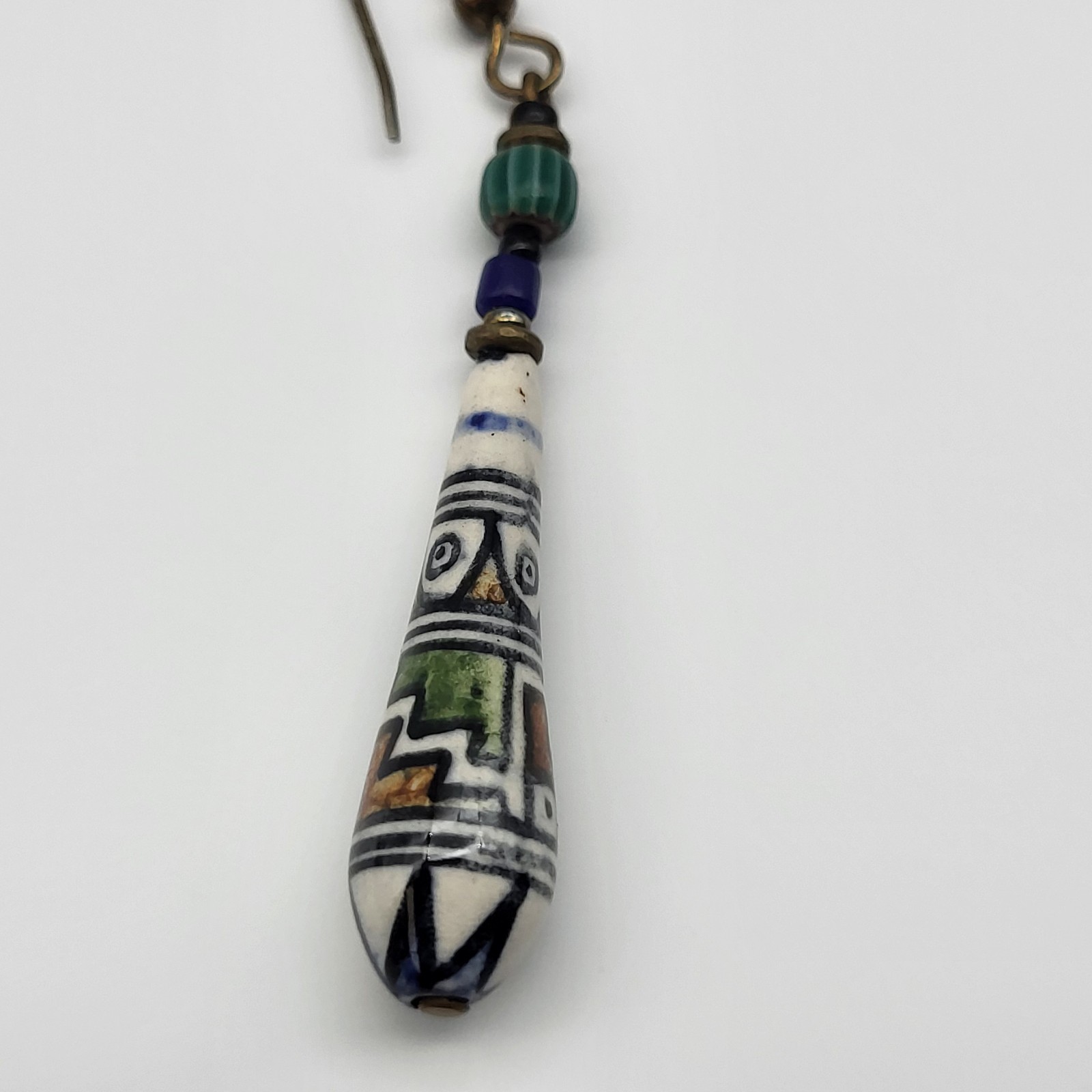 Beautiful vintage Boho Tribal beaded elongated dangle earrings Southwest