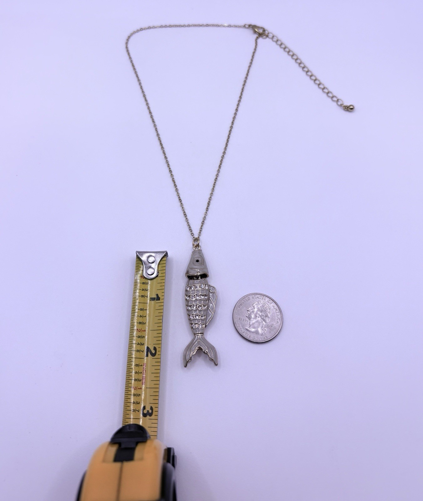 Vintage Articulated Fish Pendant Necklace Enamel Rhinestone Gold Tone 15” Chain