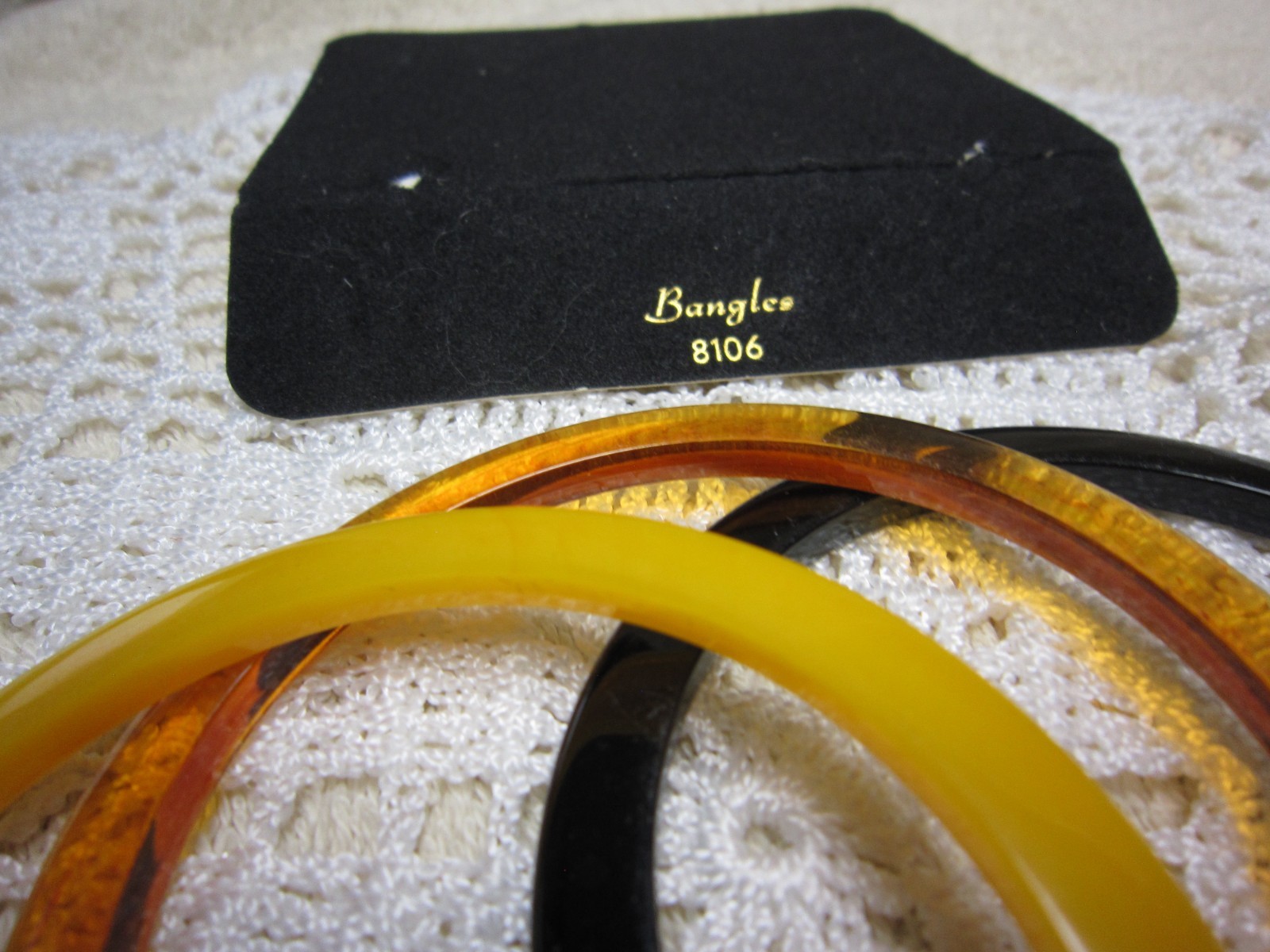 SARAH COVENTRY “BANGLES” Bracelet Set of (3) Acrylic Black, Butterscotch, Rust
