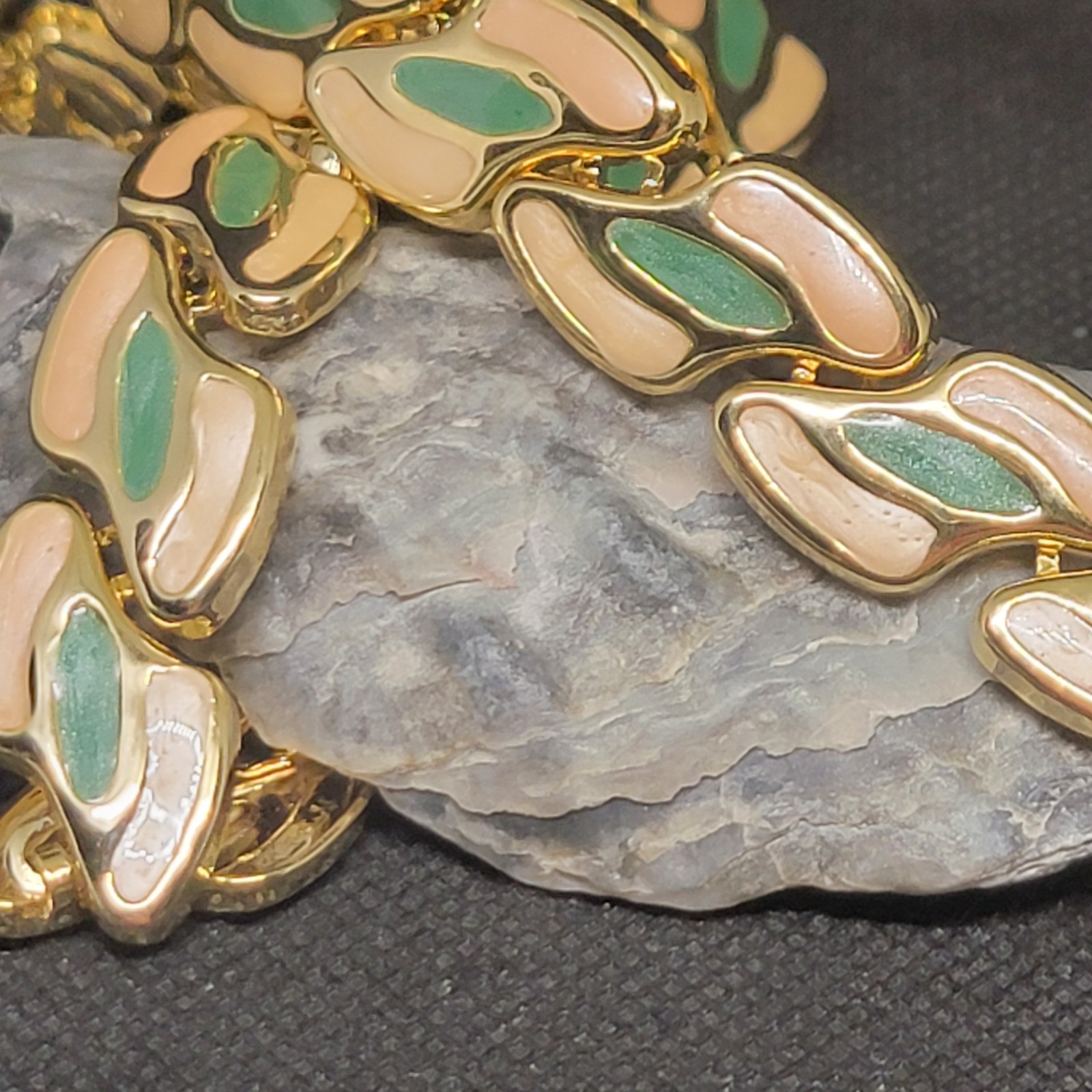 Vintage Enamel Necklace Bracelet Set Choker Link Gold Tone READ
