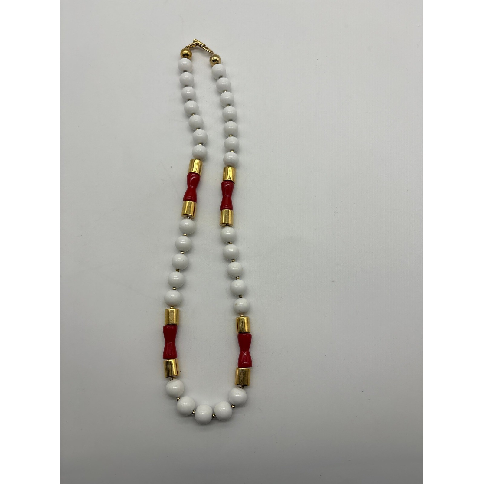 Vintage White Red Gold Beaded Strand Necklace Retro Mod 22 Inch