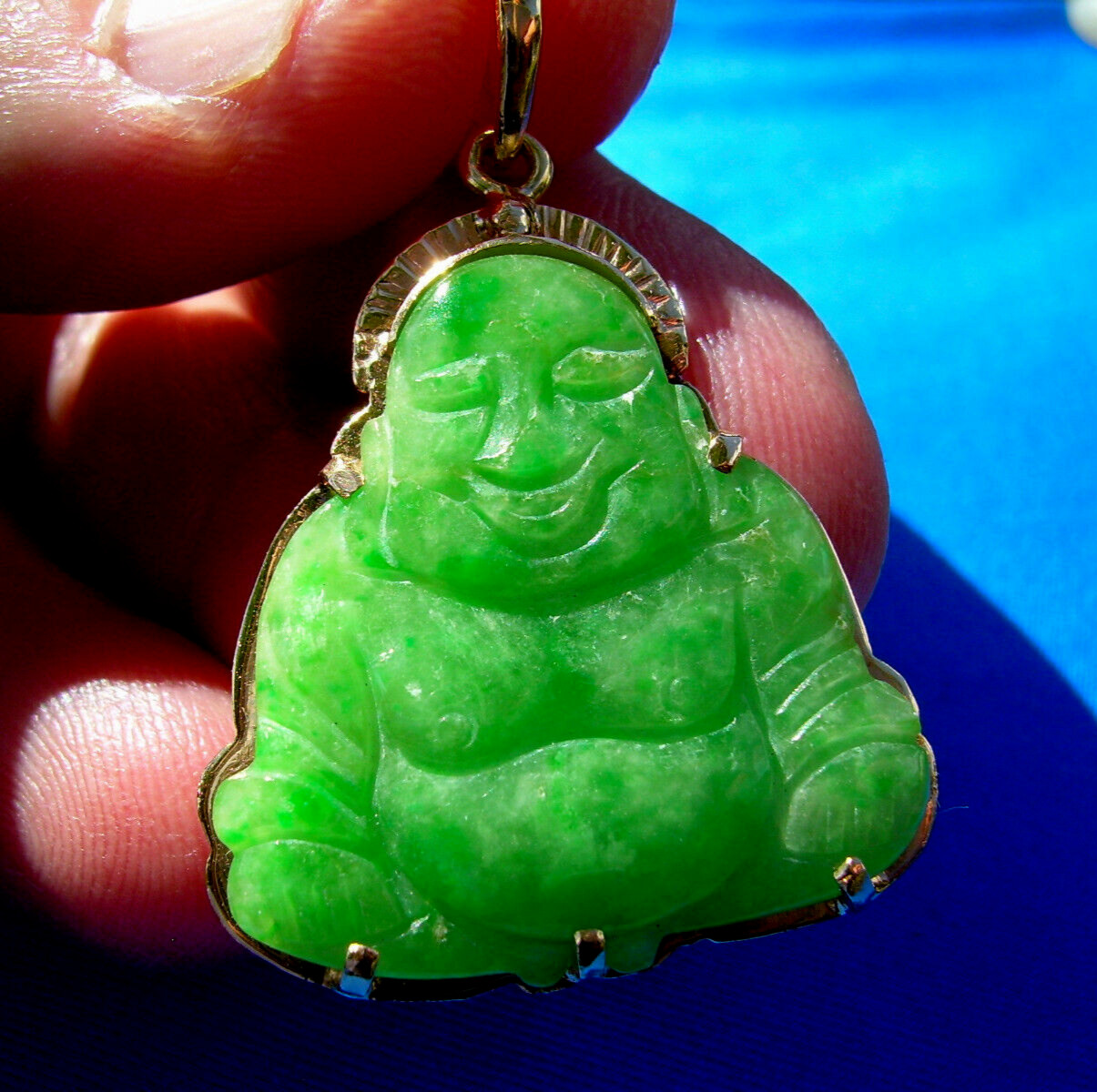 EARTH MINED Green JADE Laughing Budai Pu Tai Vintage Pendant 18K GOLD Good Luck