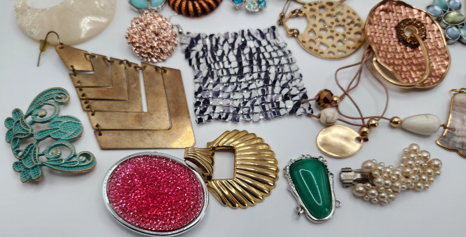 Craft Jewelry Pieces Junk Drawer 35 Different Pieces