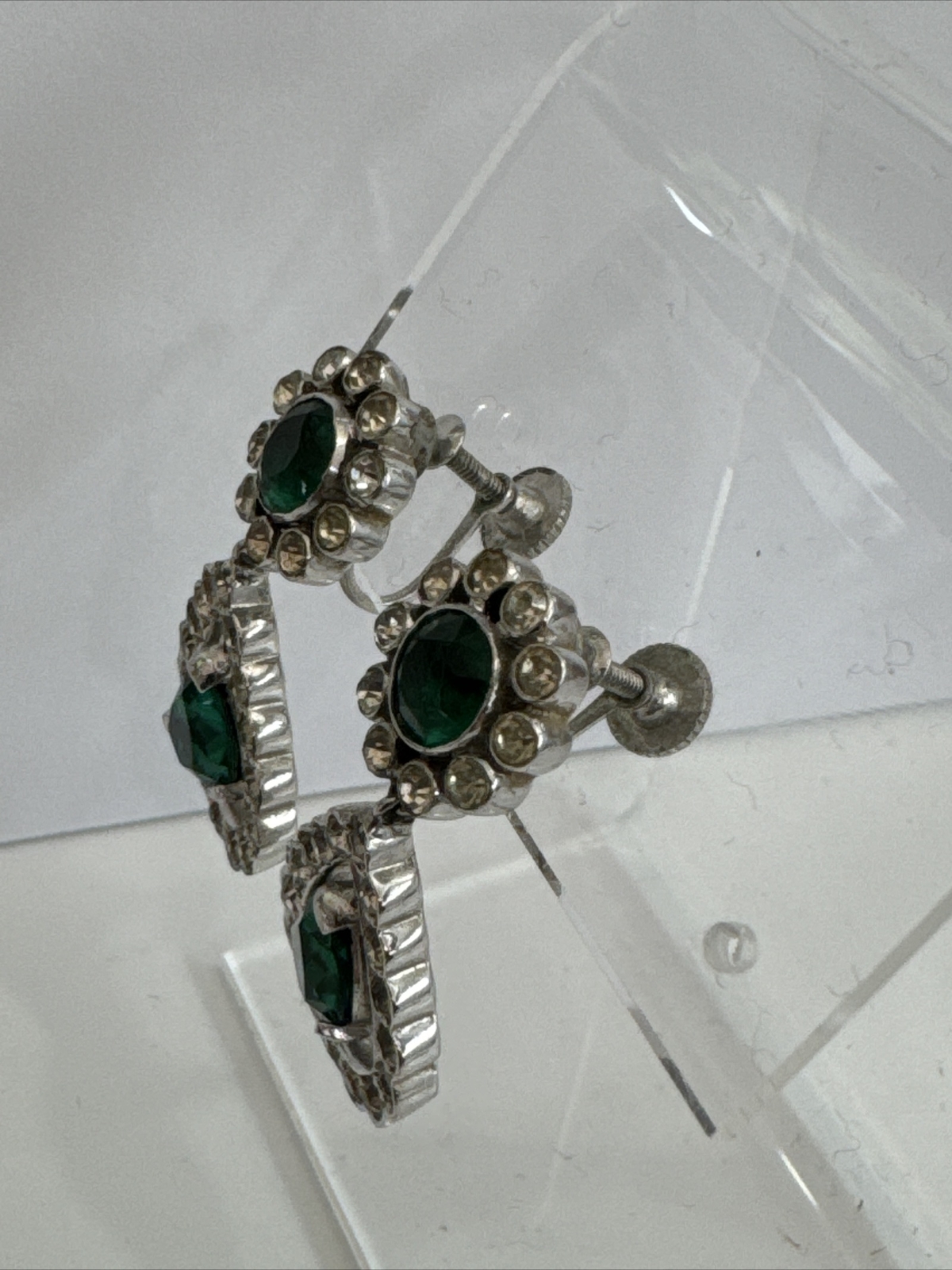 Beautiful Art Deco Rhinestone Emerald Drop Earrings For Any Occasion