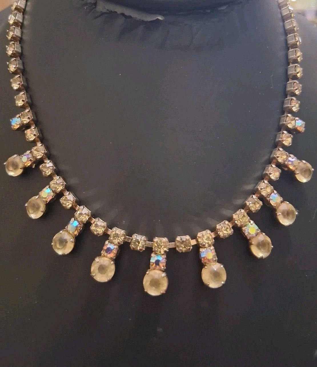Frosted yellow jonquil crystal, faceted yellow rhinestone necklace w/aurora AB