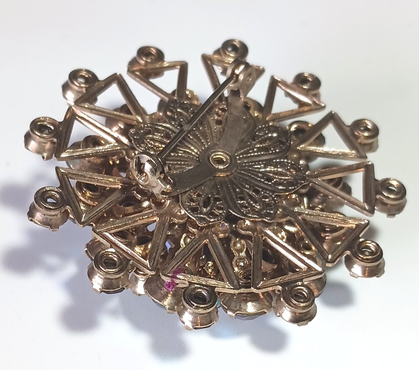 Vintage Layered Gold-tone Brooch w Purple-Blue Aurora Borealis Rhinestones