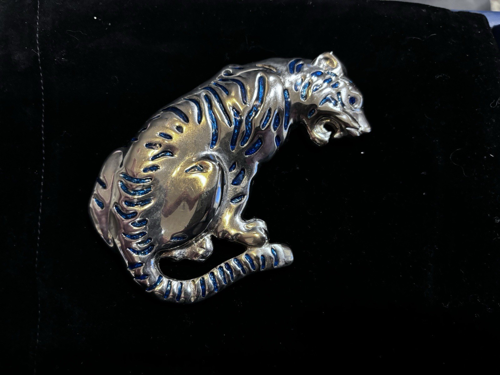 Vintage Silver Tiger Brooch