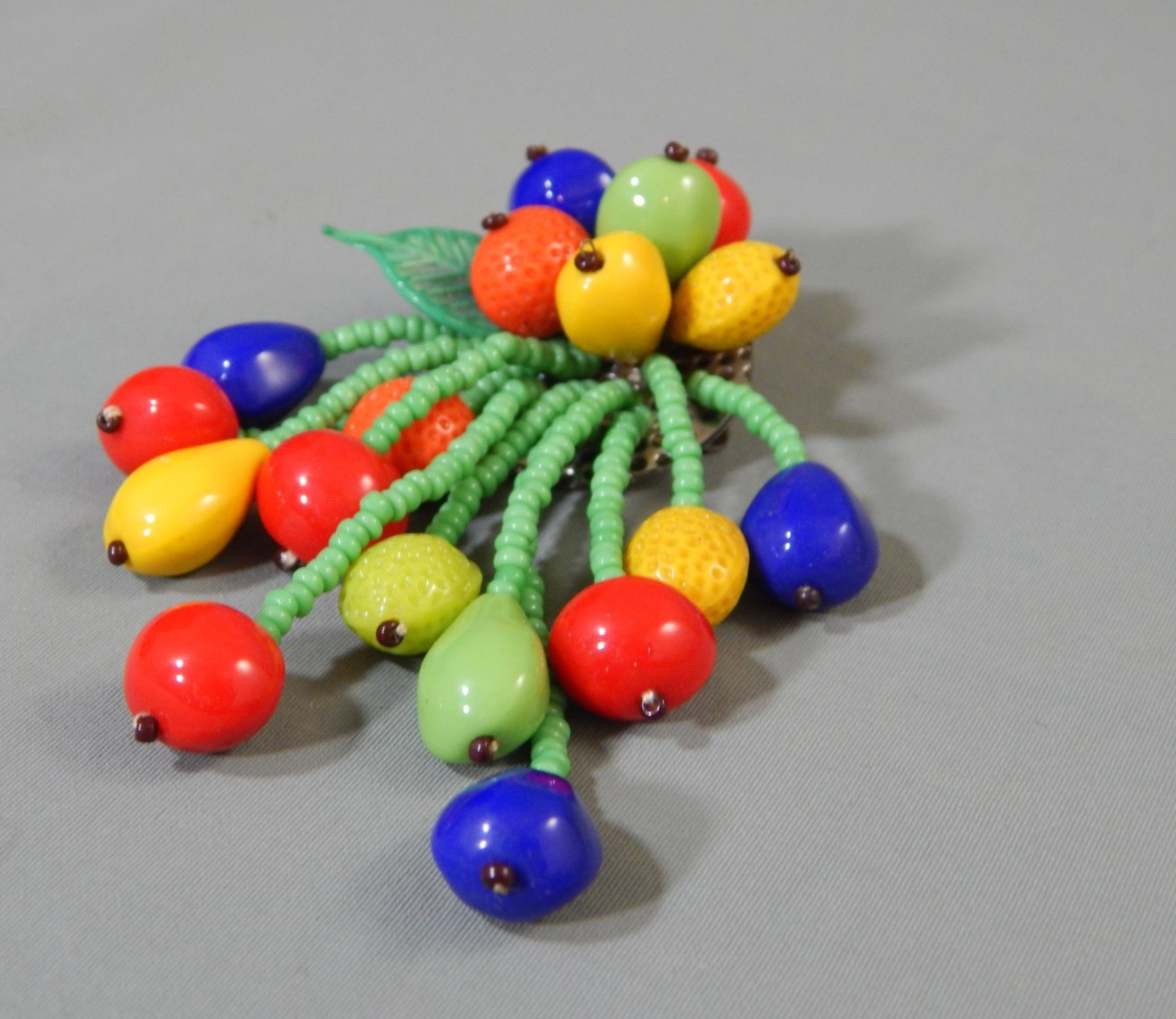 Vintage Signed Czechoslovakia Czech Glass Fruit Bead Dangle Drop Brooch Pin