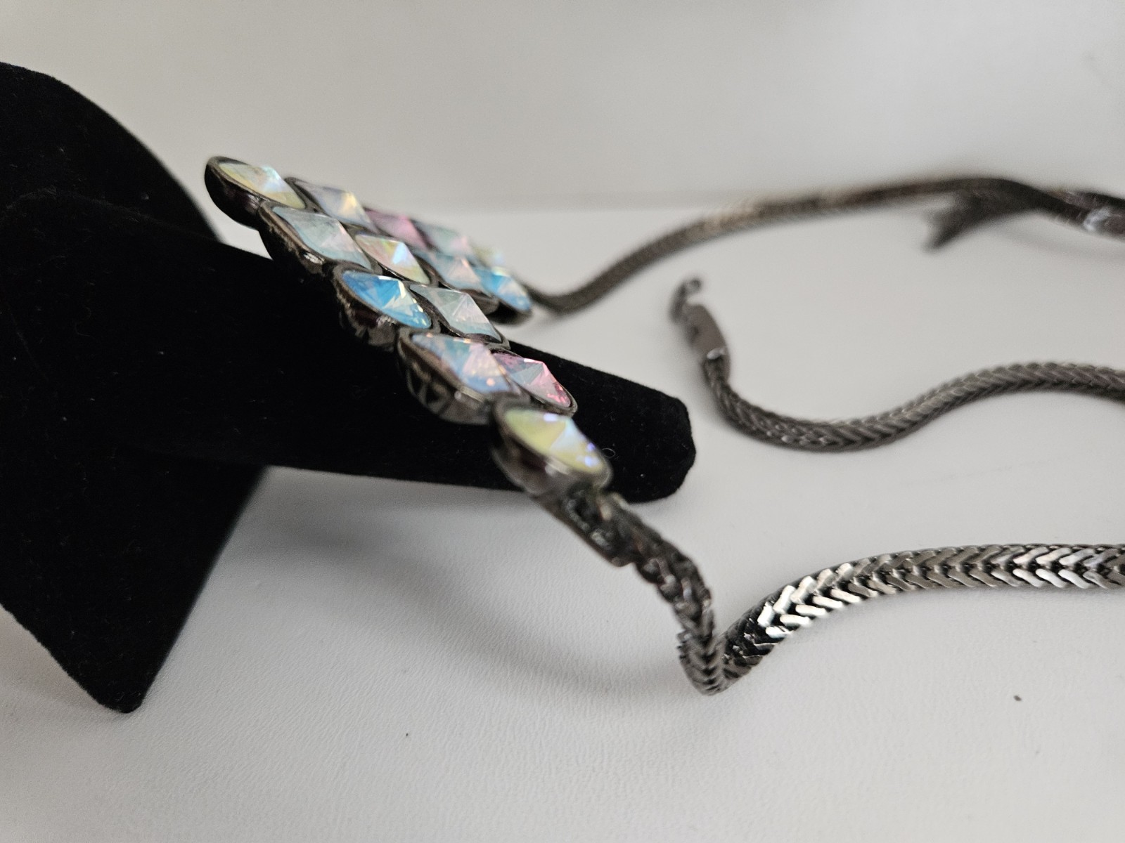 VINTAGE YSL YVES SAINT LAURENT AURORA BOREALIS V NECKLACE Great Condition!!