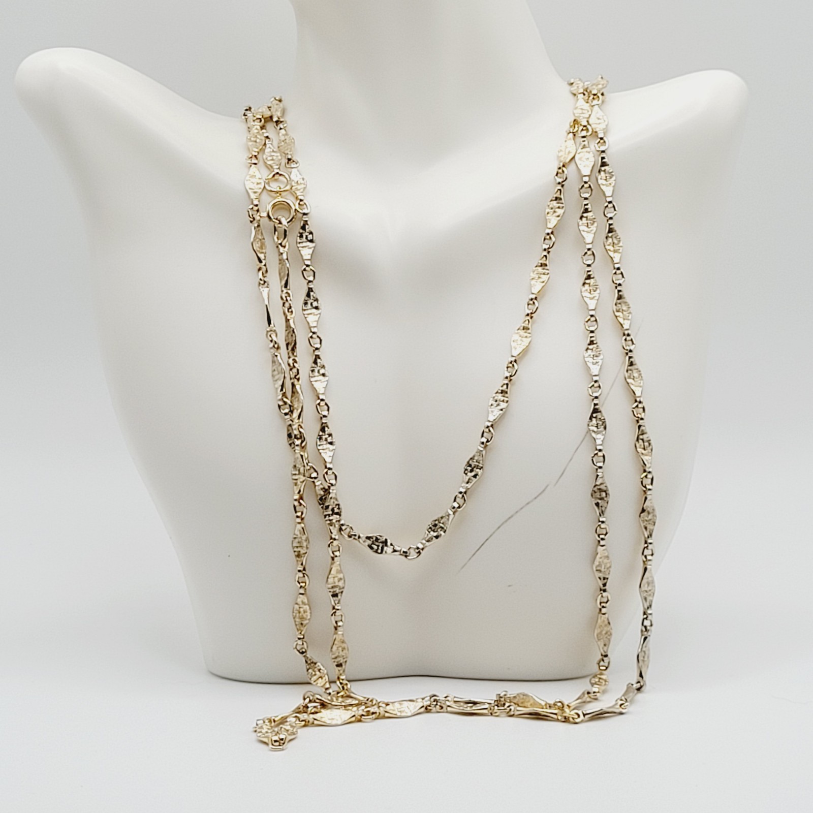 Napier Flapper Length Elongated Textured Link Chain Vtg Necklace Signed 60 Inch