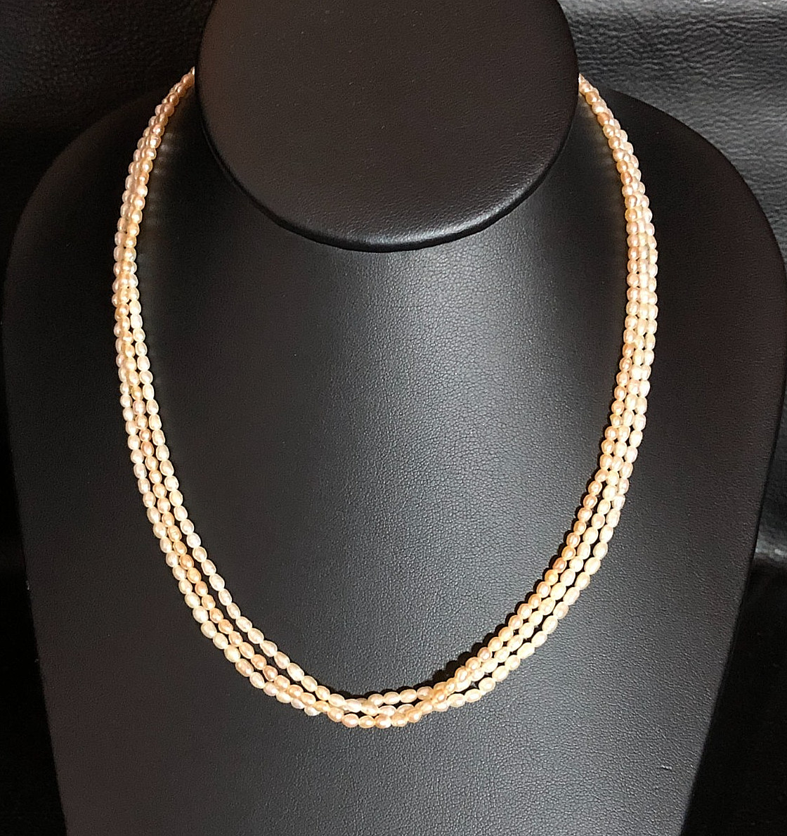 Vintage Peach Cream Genuine Cultured Pearl Multi Strand Necklace Baroque 17″ P19