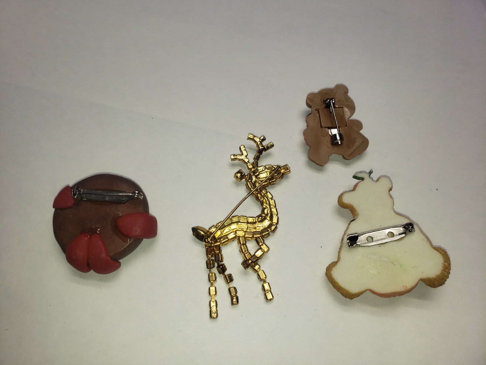 Estate Find VINTAGE Jewelry Lot UNSEARCHED, UNTESTED , THRIFT DONATIONS AS IS